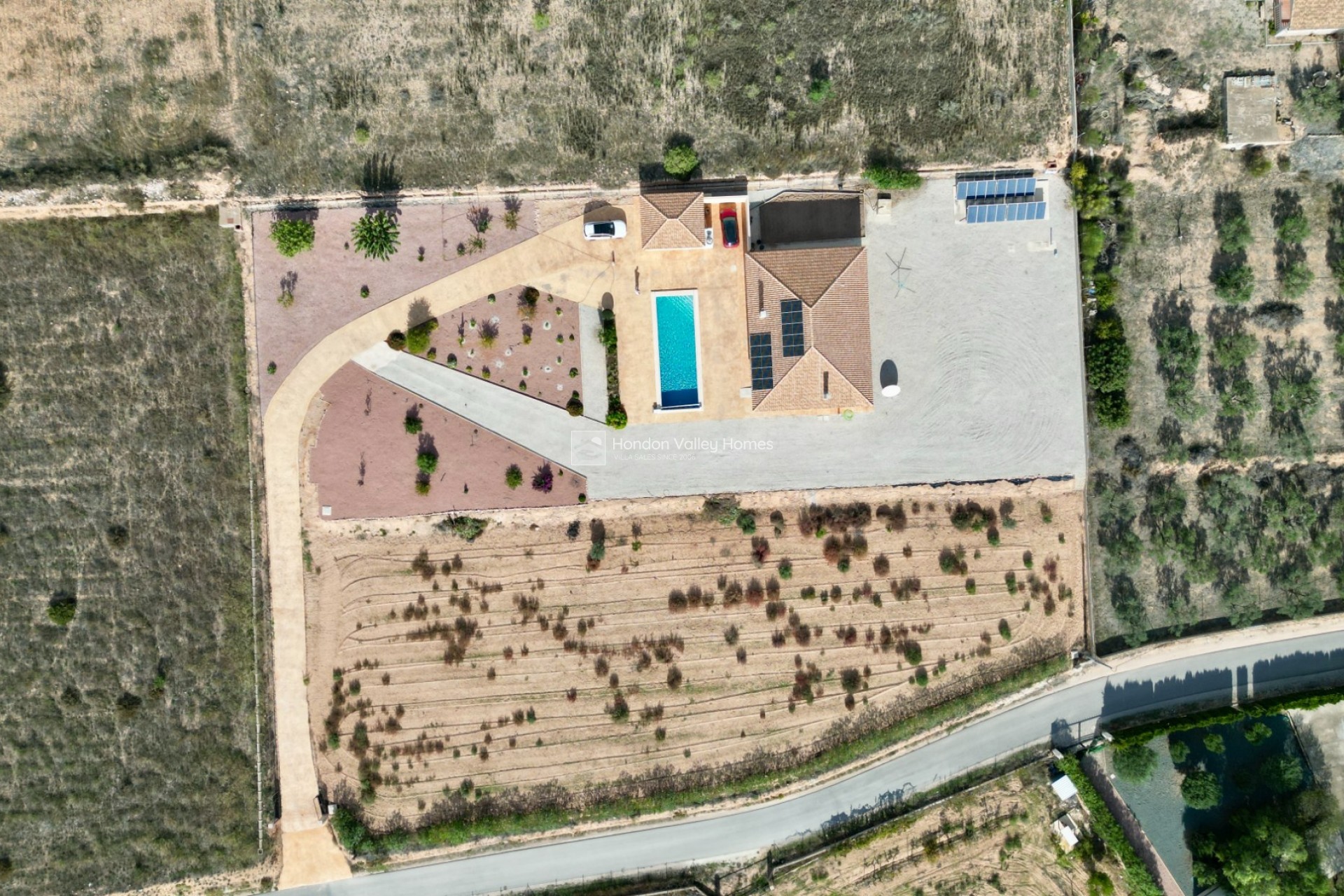 Herverkoop - Villa - Hondón de las Nieves