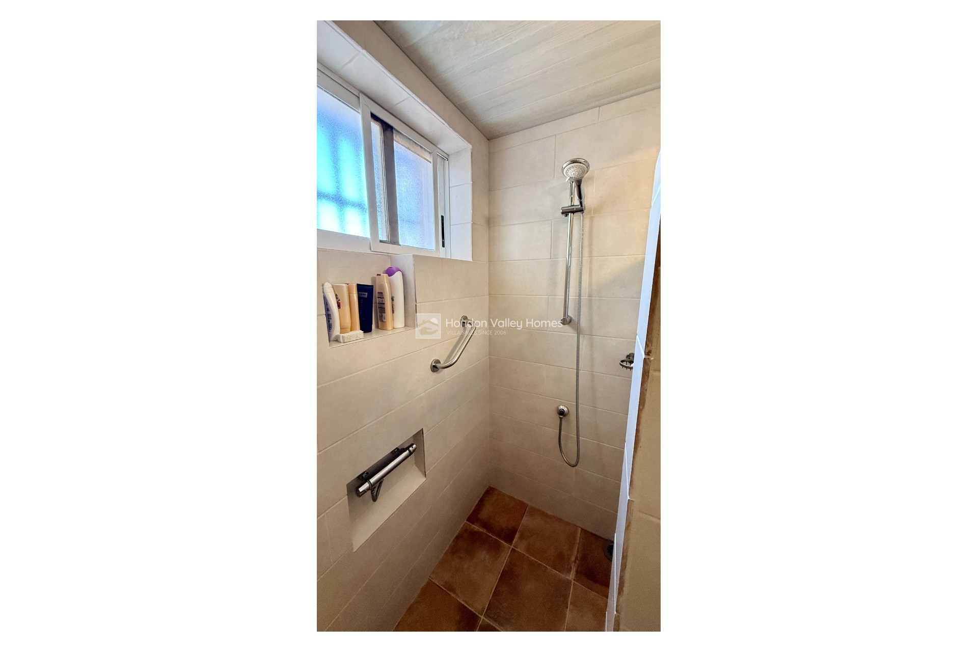 Herverkoop - Villa - Hondón de las Nieves