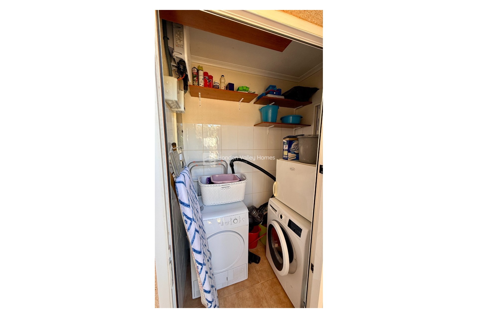 Herverkoop - Villa - Hondón de las Nieves