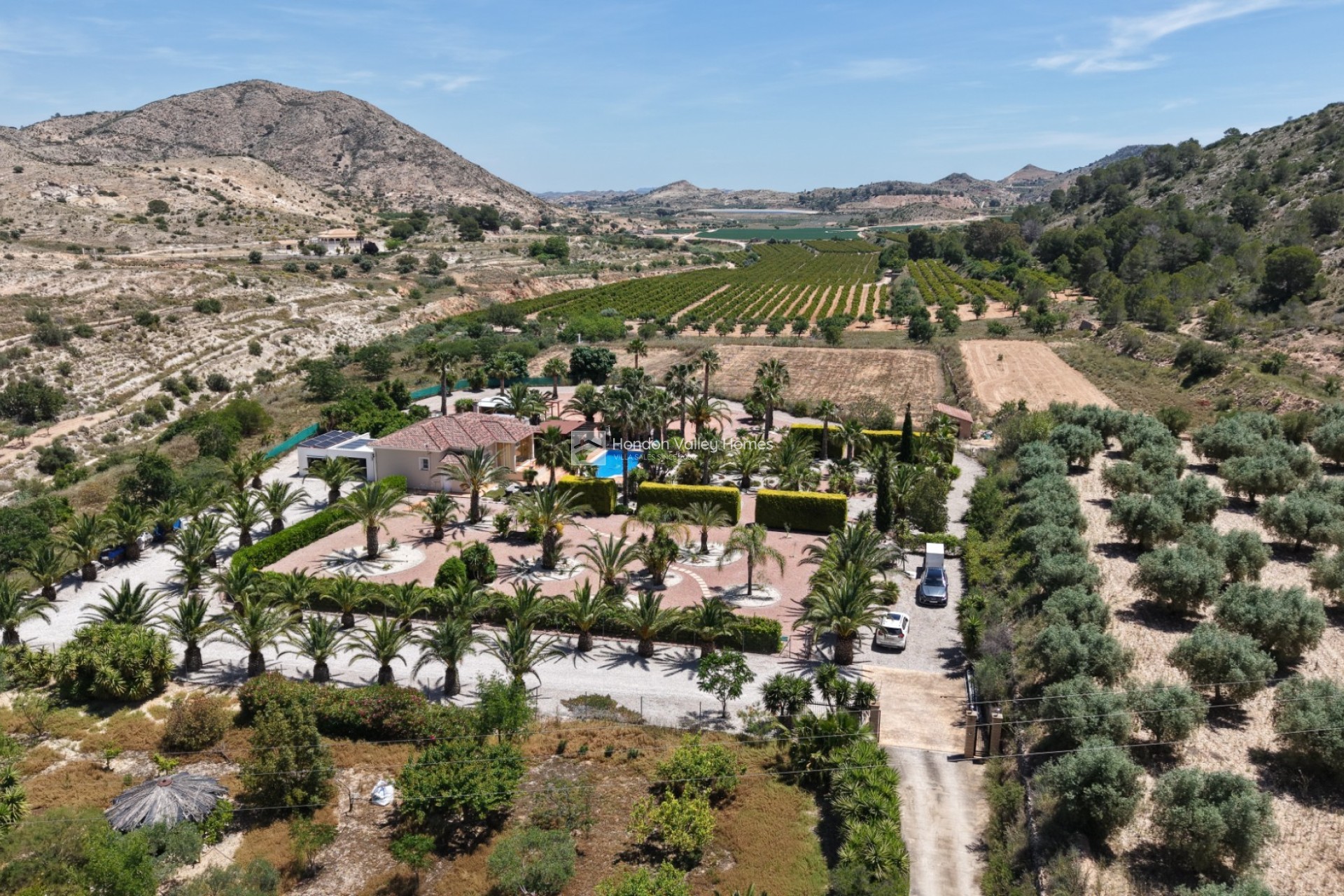 Herverkoop - Villa - Hondón de las Nieves