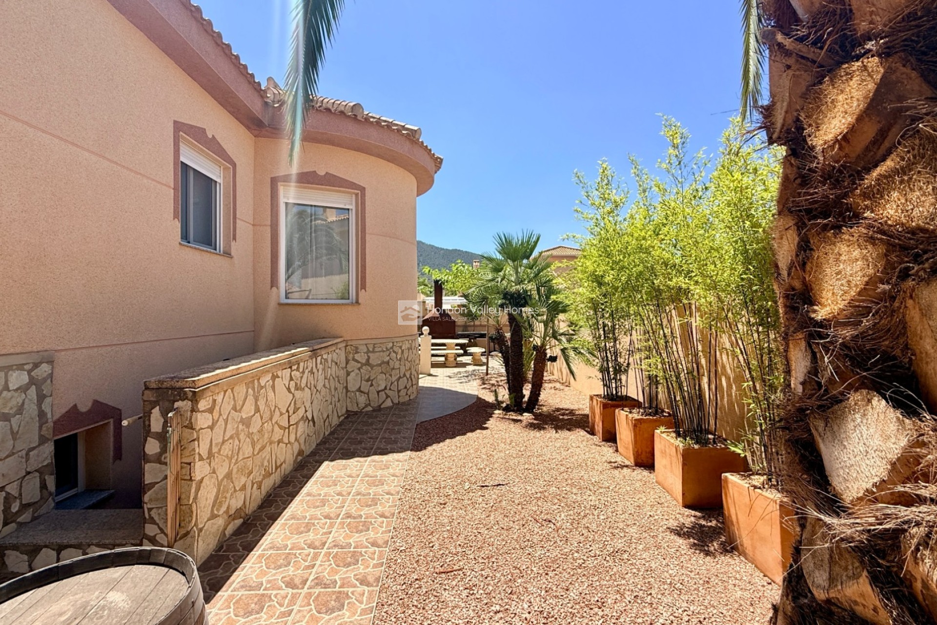 Herverkoop - Villa - Hondón de las Nieves