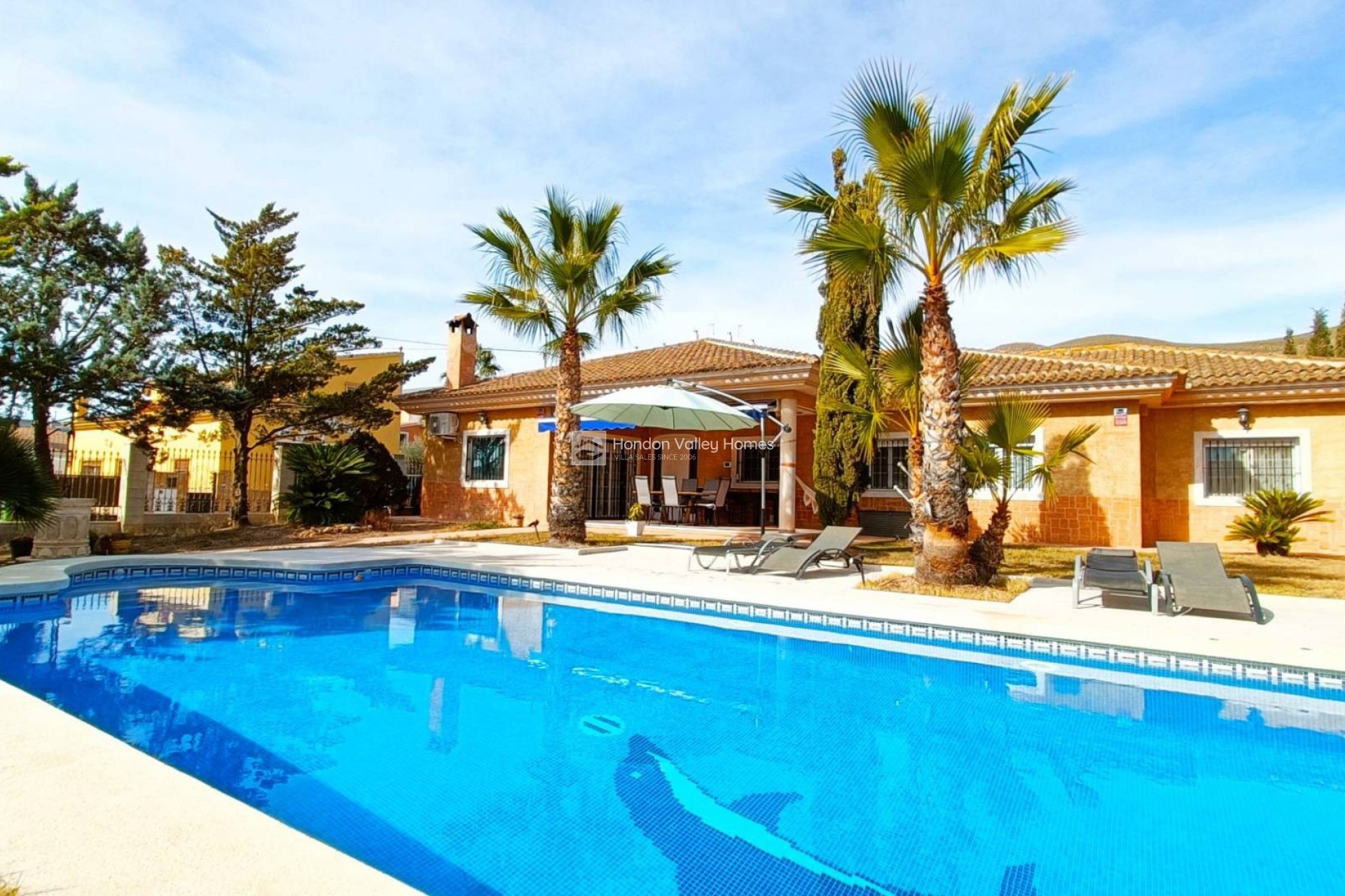 Herverkoop - Villa - HONDON DE LOS FRAILES