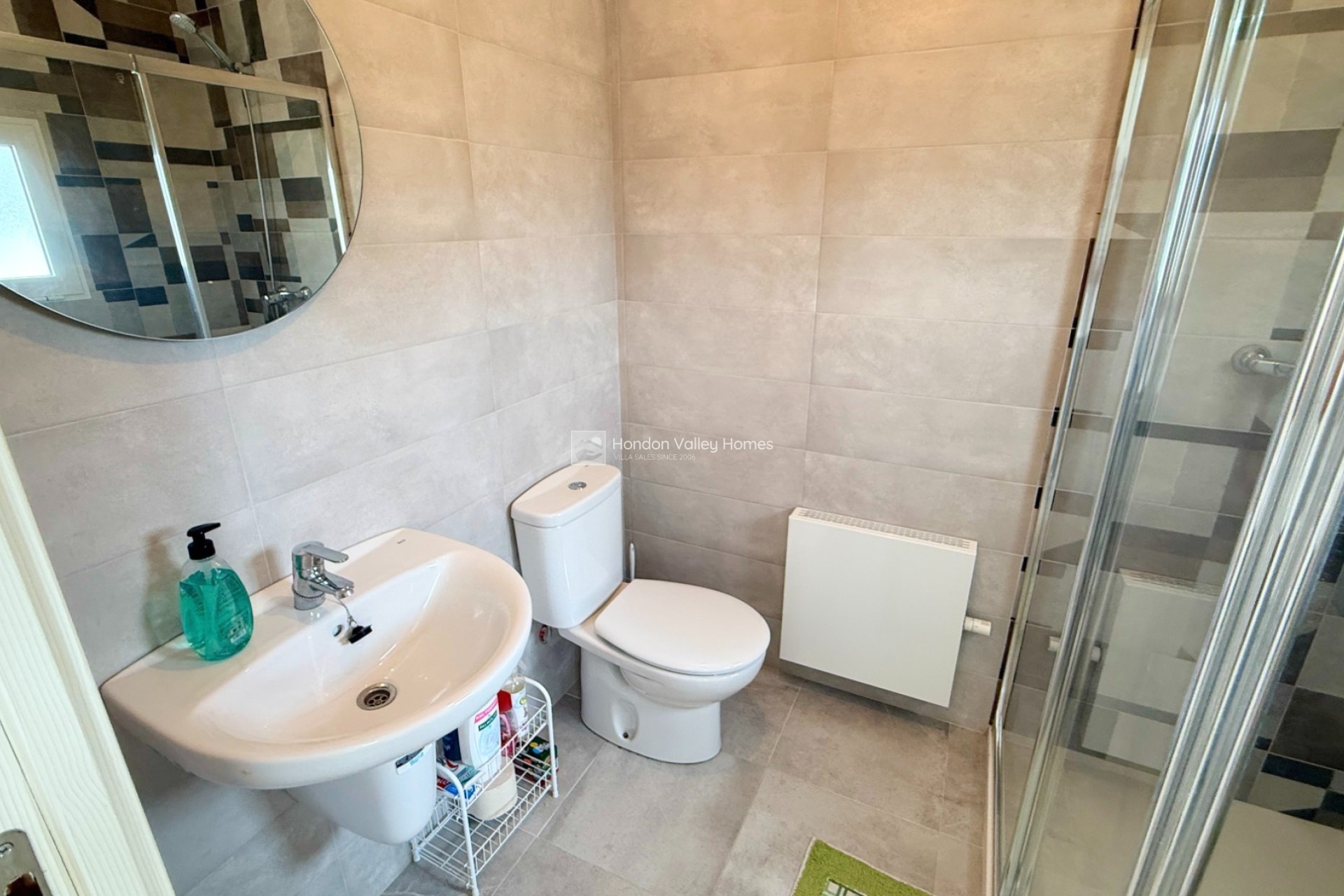 Herverkoop - Villa - Hondón de los Fráiles