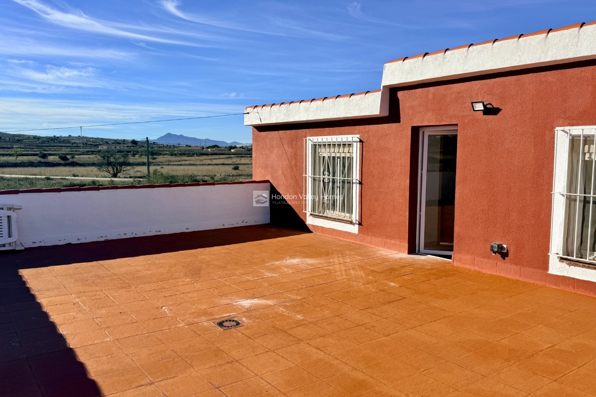 Herverkoop - Villa - Hondón de los Fráiles