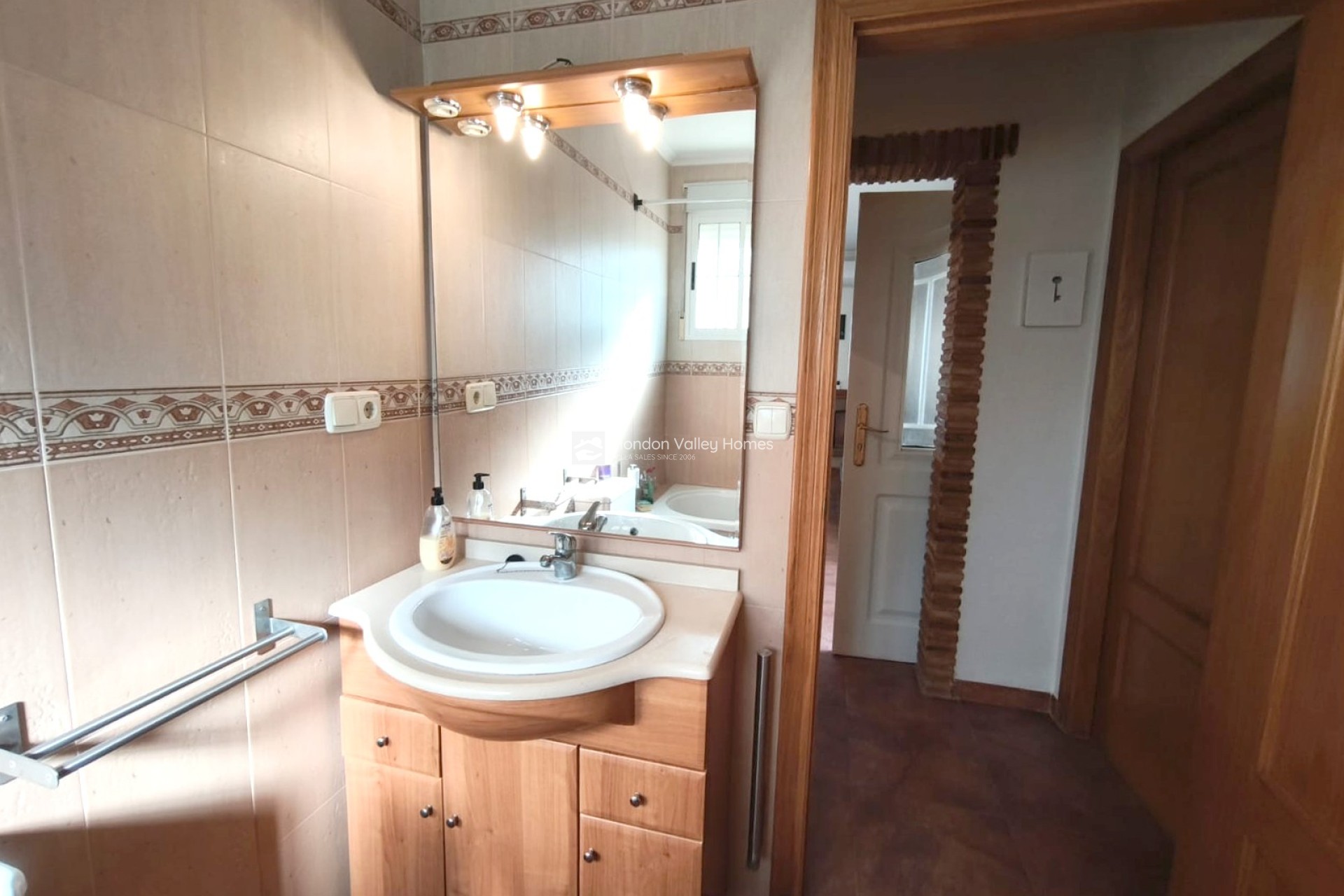 Herverkoop - Villa - Hondón de los Fráiles