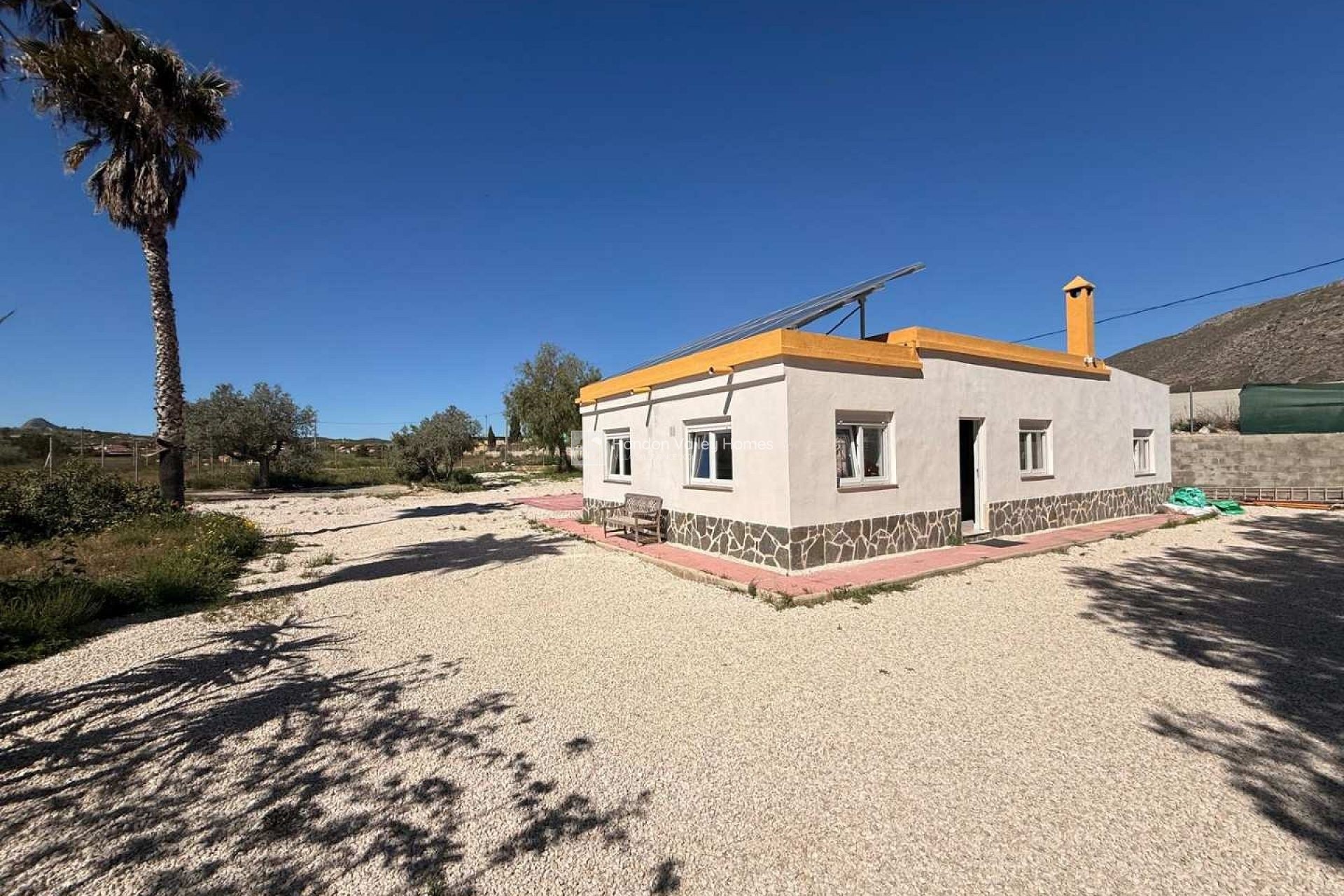 Herverkoop - Villa - Hondón de los Fráiles