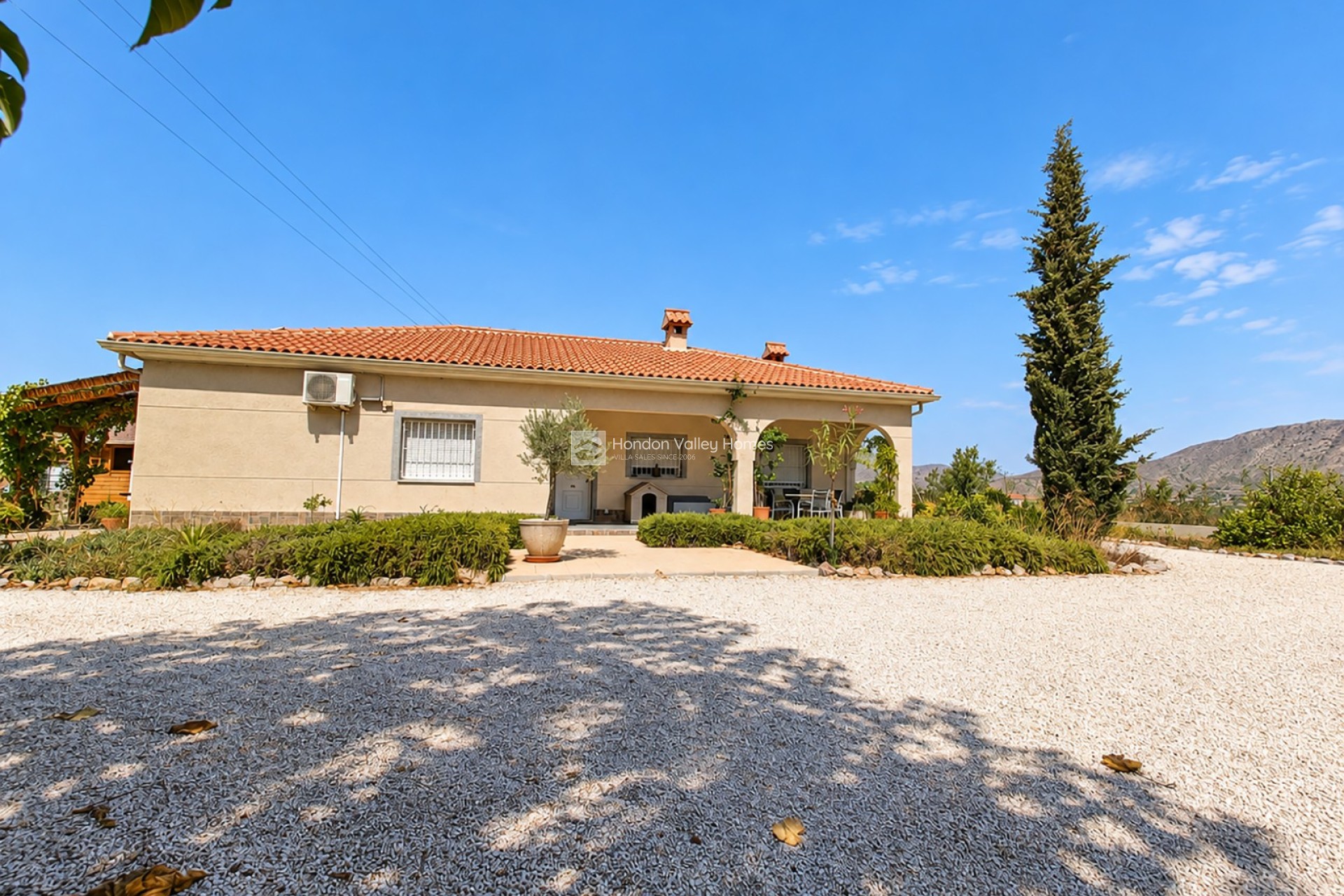 Herverkoop - Villa - Hondón de los Fráiles