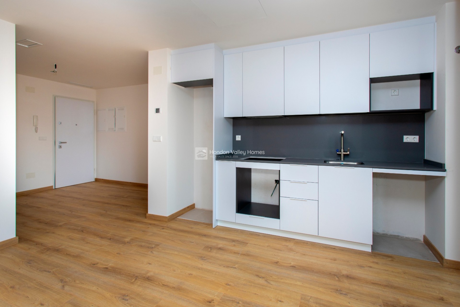 Neubau / In Entwicklung - Apartment - La Canalosa