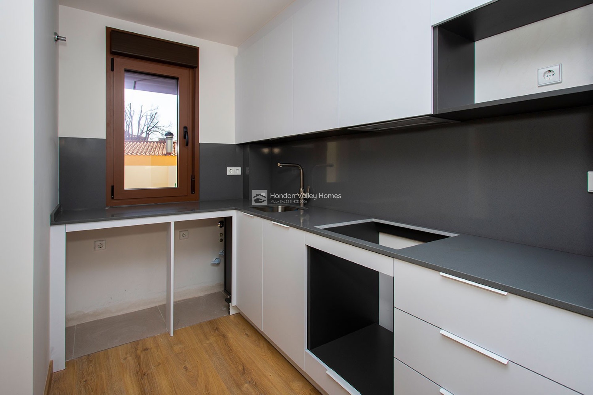 Neubau / In Entwicklung - Apartment - La Canalosa
