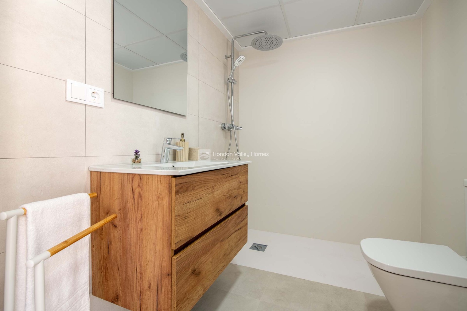 Neubau / In Entwicklung - Semi Detached Villa - Cox