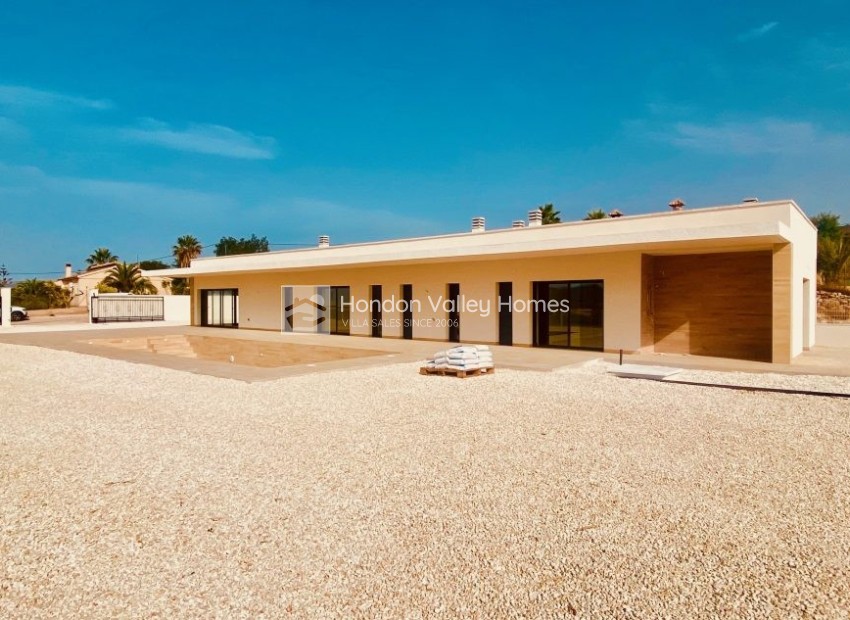 Neubau / In Entwicklung - Villa - Detached - Macisvenda