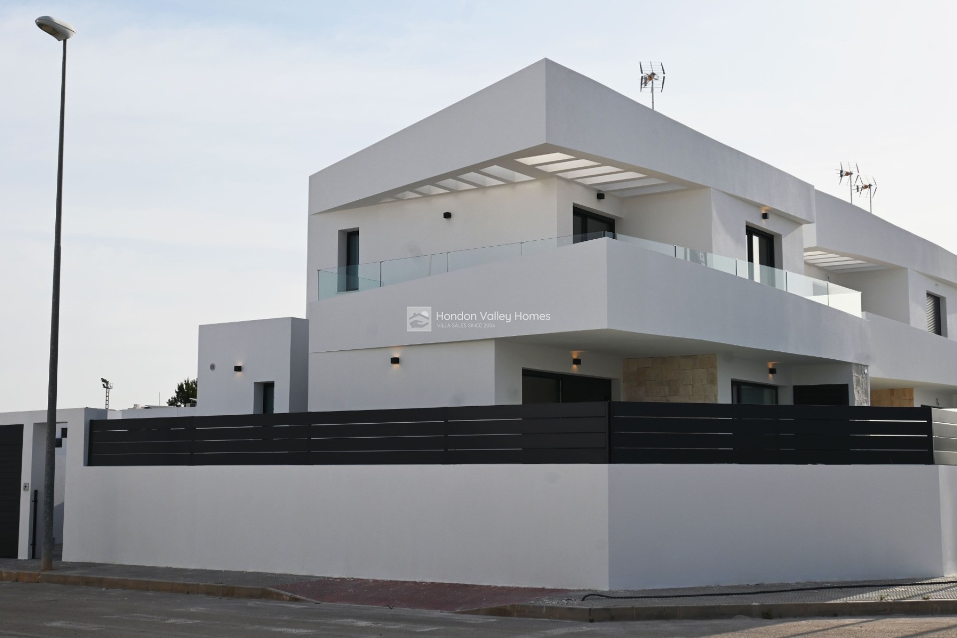 Neubau / In Entwicklung - Villa - Dolores