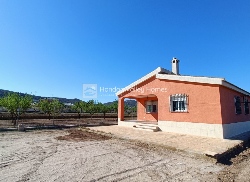 Neubau / In Entwicklung - Villa - Hondón de los Fráiles