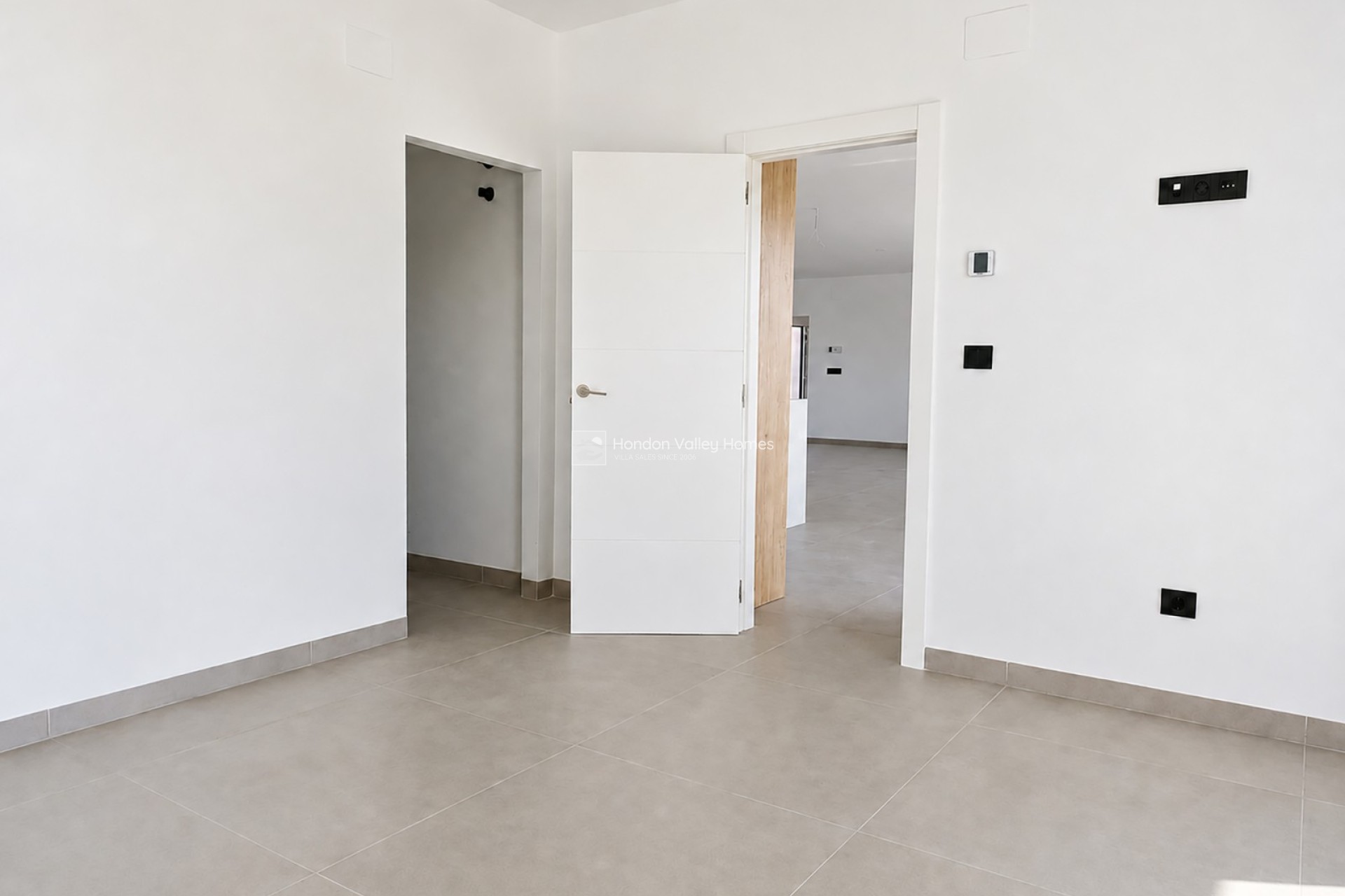 Neubau / In Entwicklung - Villa - La Romana