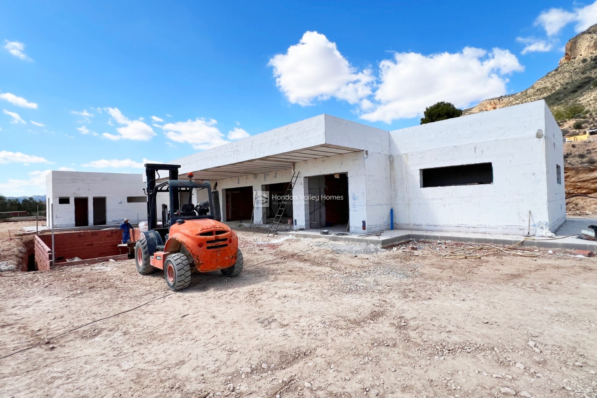 Neubau / In Entwicklung - Villa - Novelda