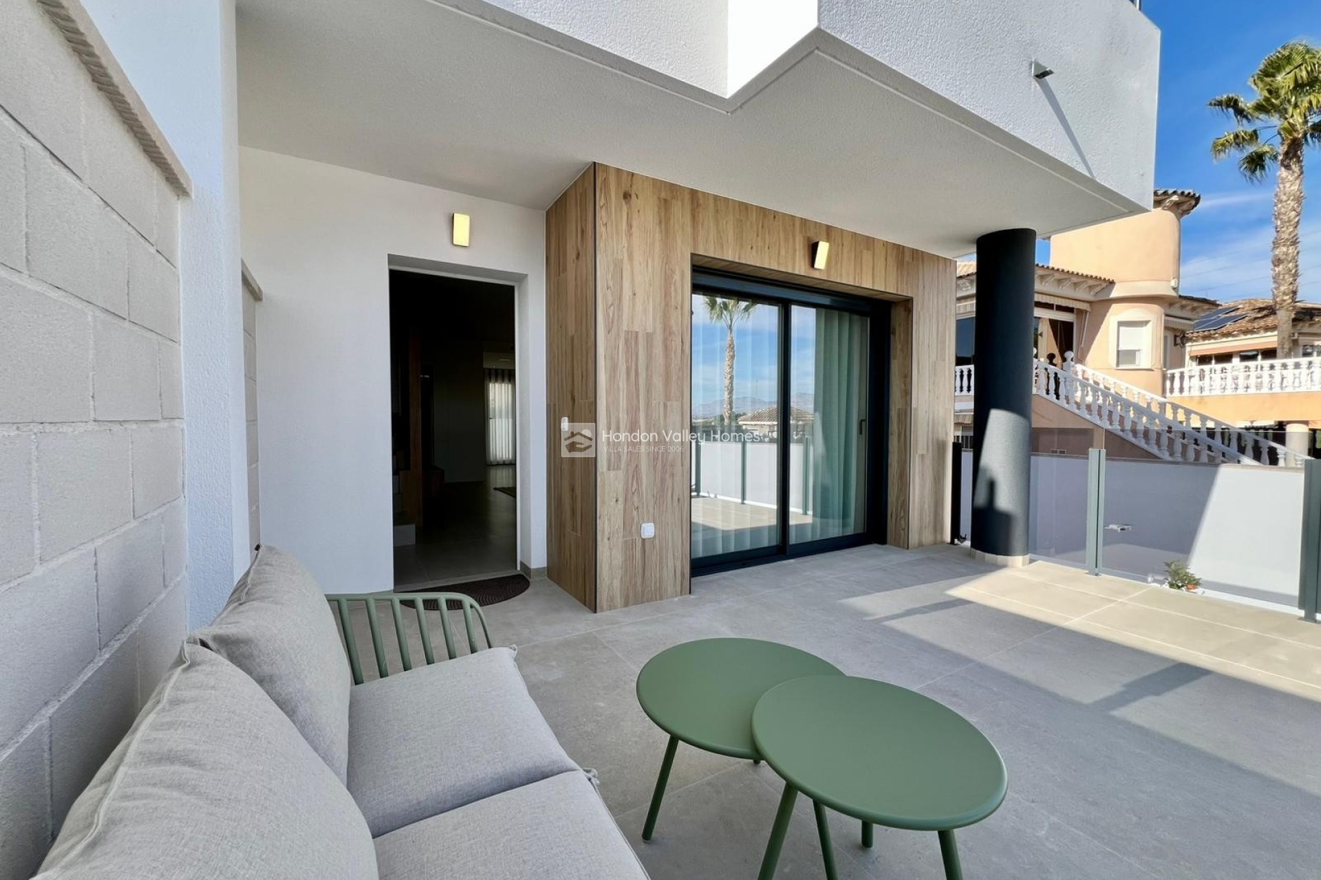 New Build / Off-Plan - Townhouse - Benferri