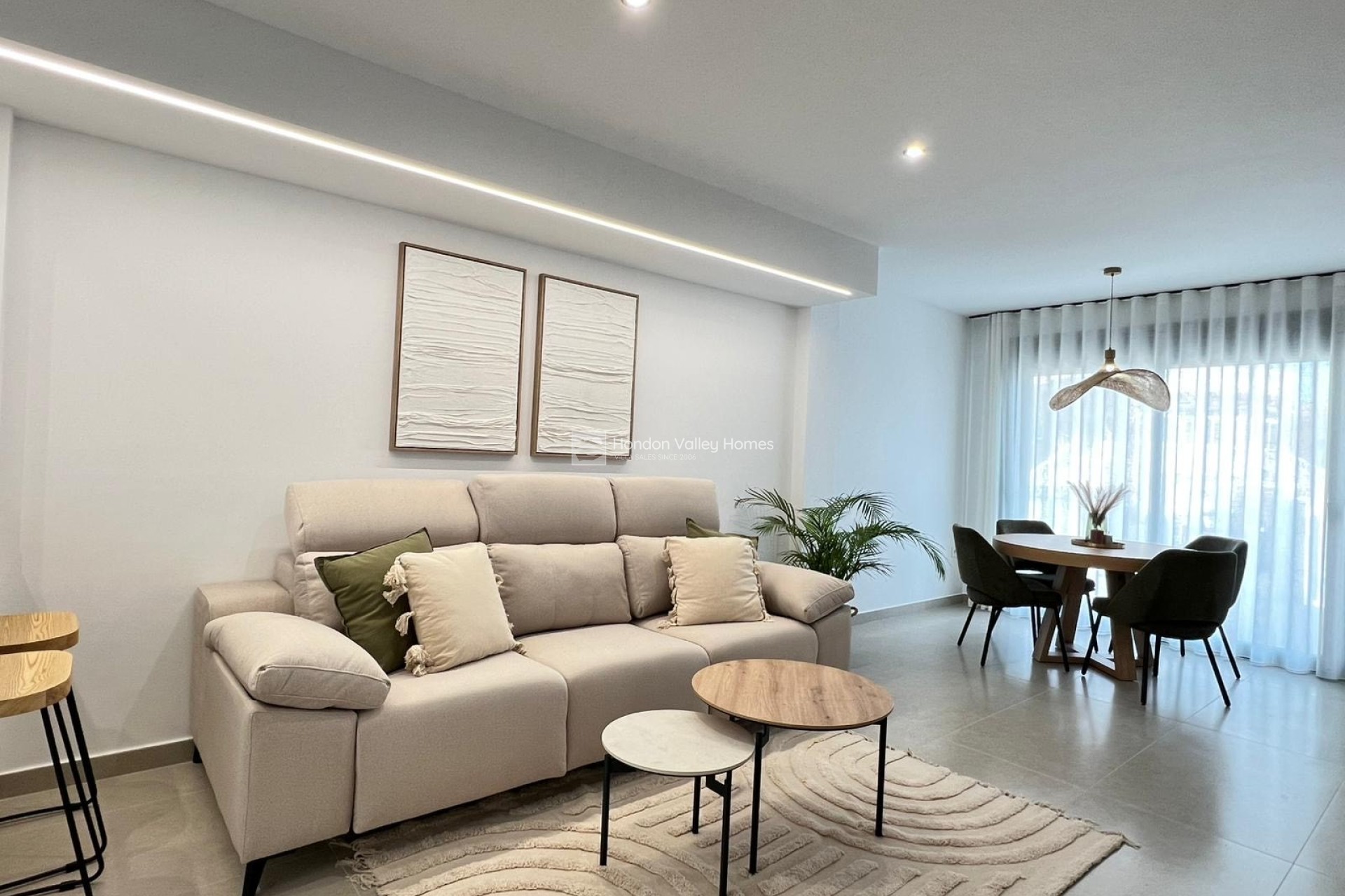 New Build / Off-Plan - Townhouse - Benferri