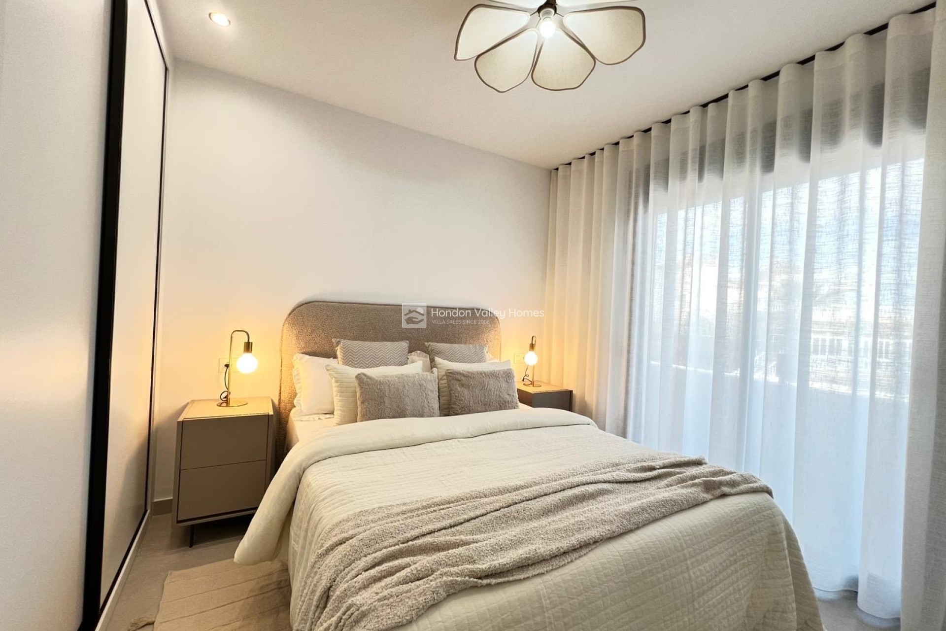 New Build / Off-Plan - Townhouse - Benferri