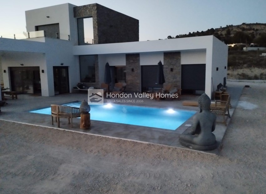 Nieuwbouw / Nieuwbouwproject - Villa - Hondón de las Nieves