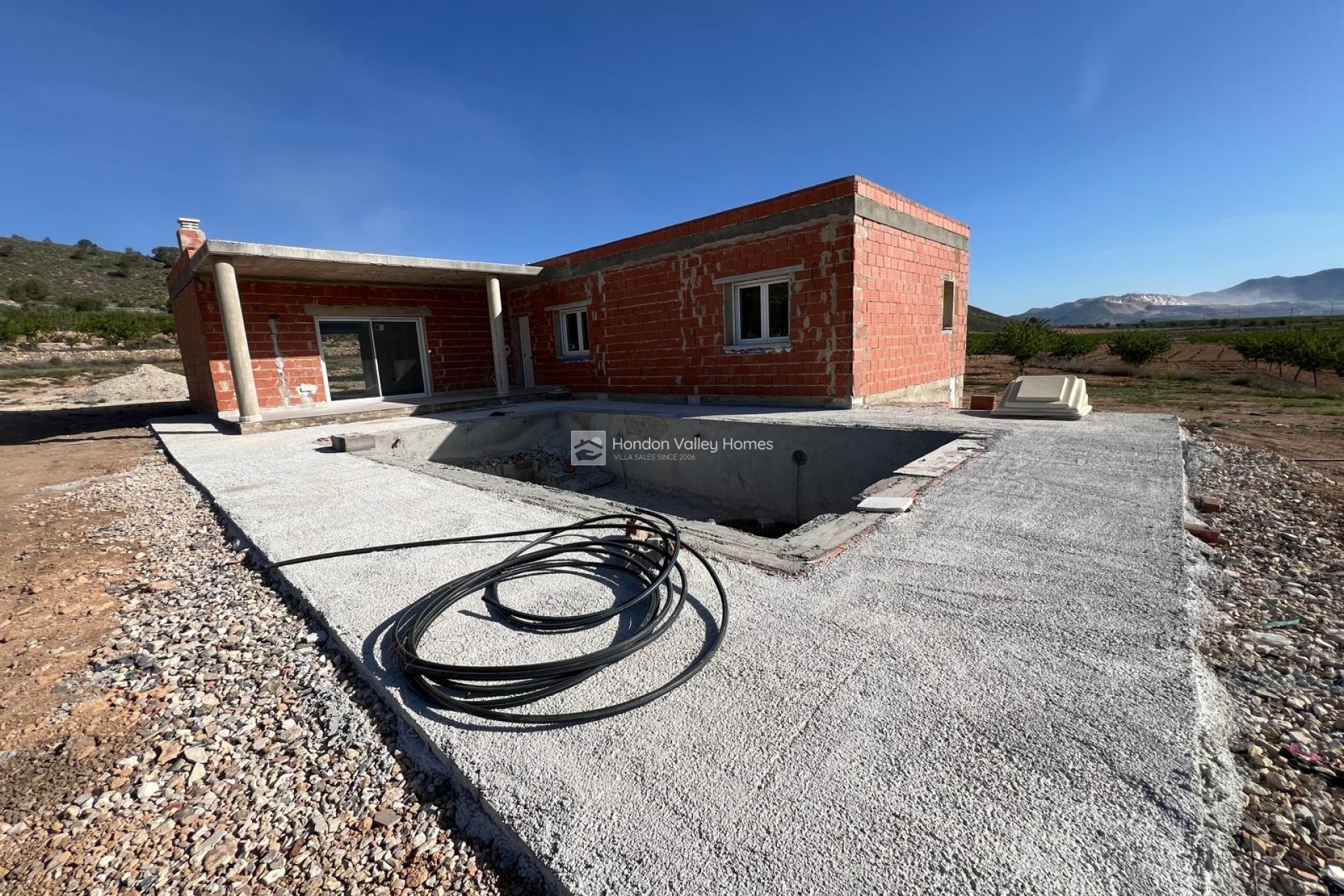 Obra Nueva / En Proyecto - Villa - Canada de la Lena