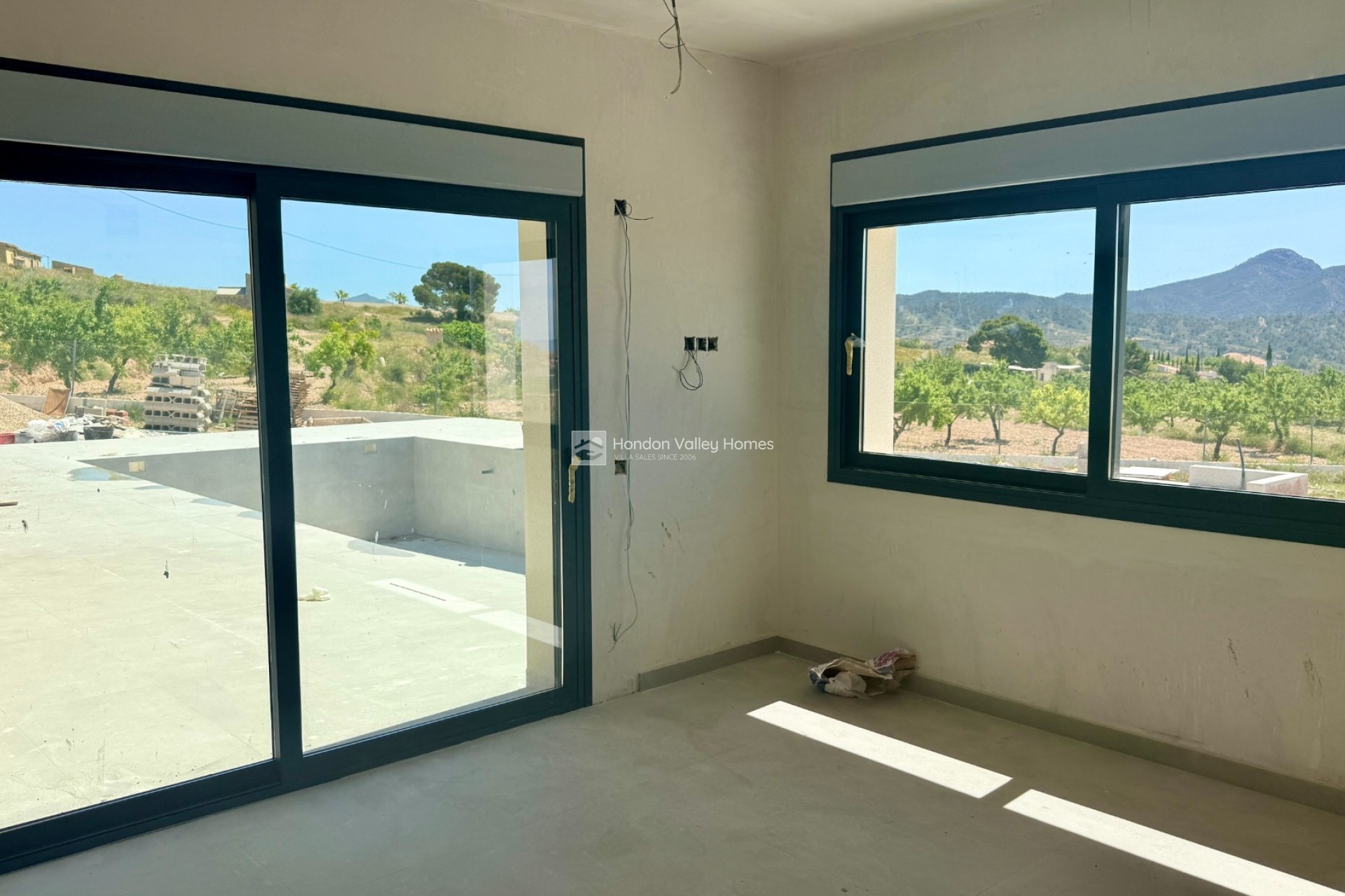 Obra Nueva / En Proyecto - Villa - Detached - Macisvenda
