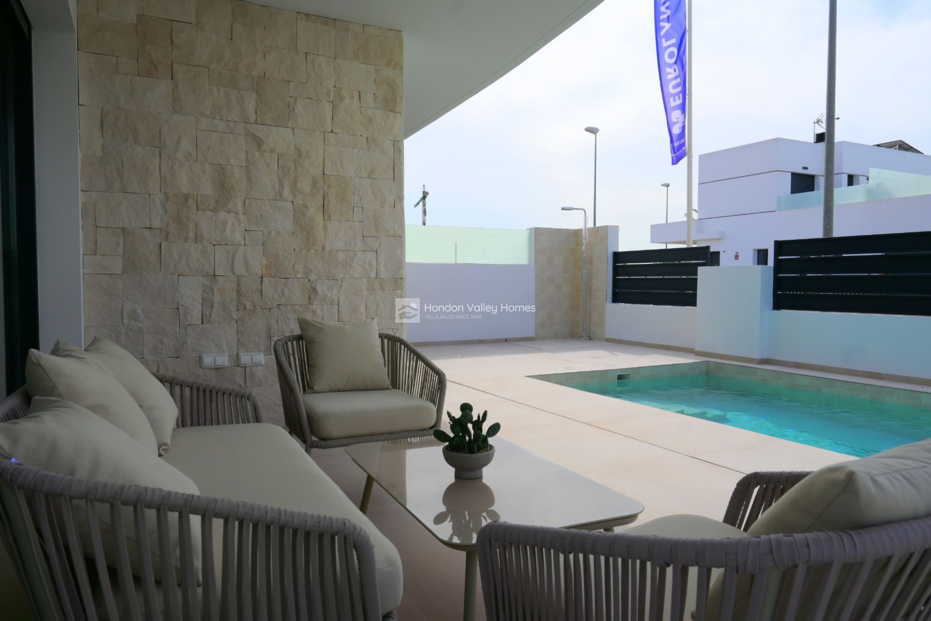 Obra Nueva / En Proyecto - Villa - Dolores