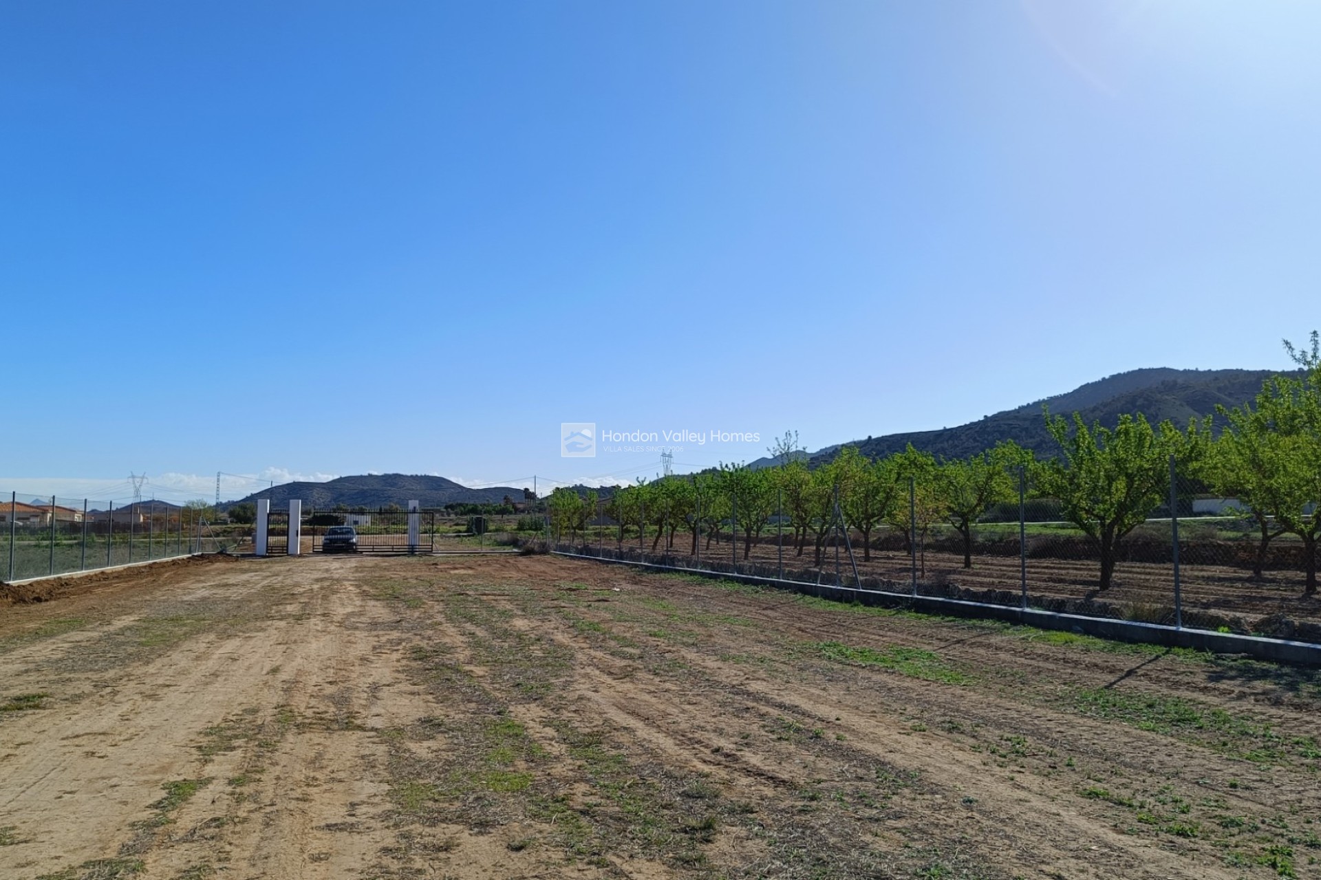 Obra Nueva / En Proyecto - Villa - Hondón de los Fráiles