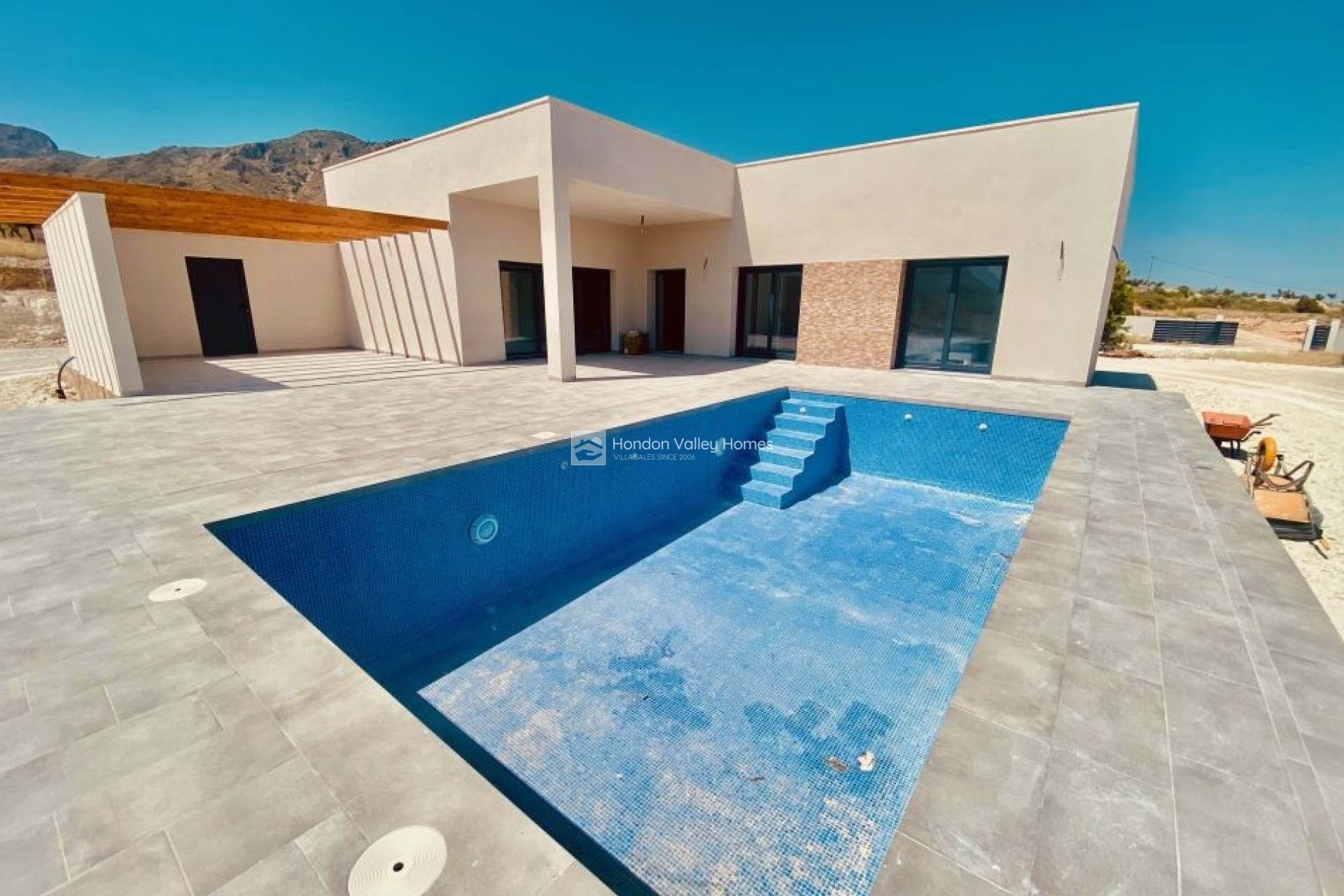 Obra Nueva / En Proyecto - Villa - Macisvenda