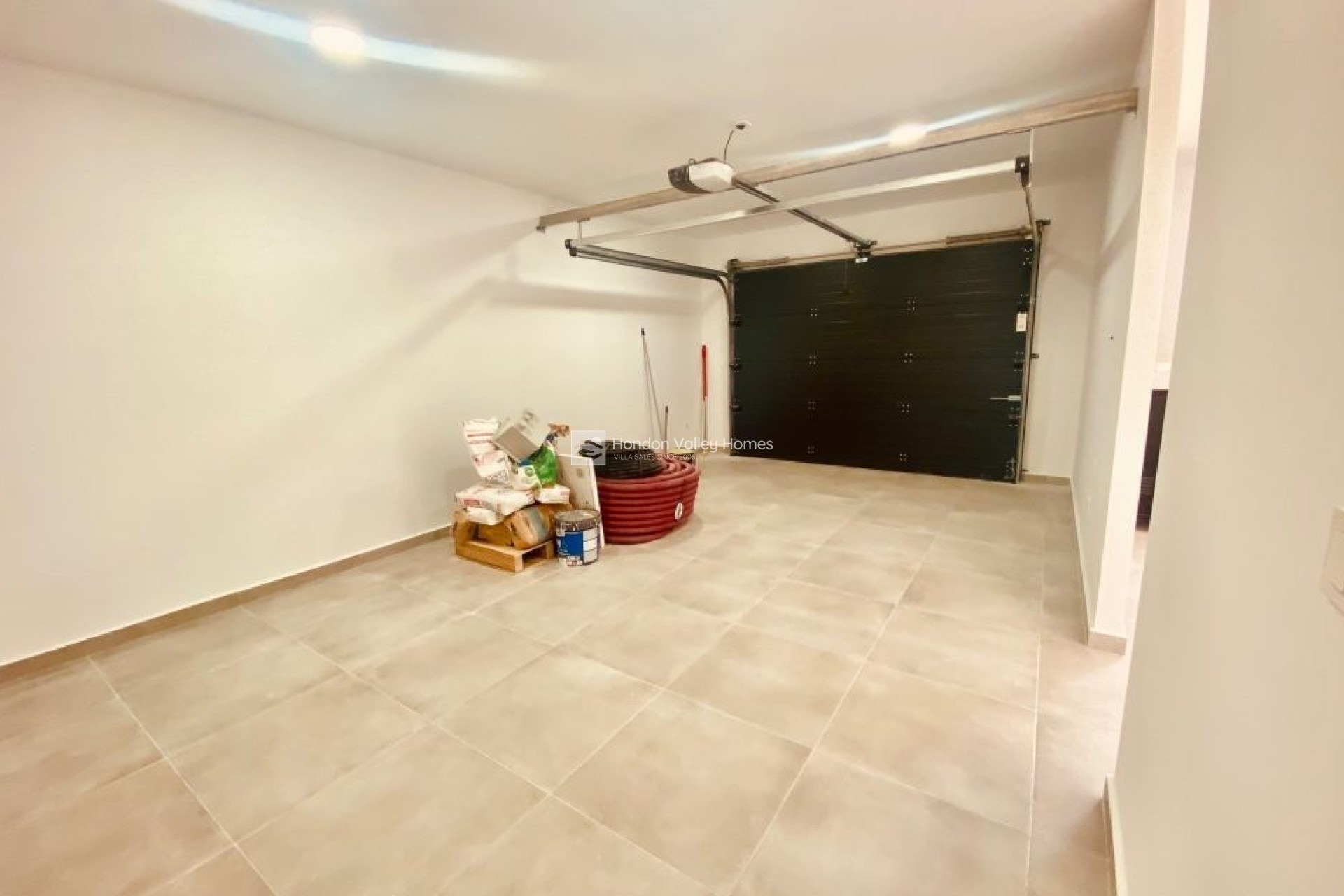 Obra Nueva / En Proyecto - Villa - Macisvenda
