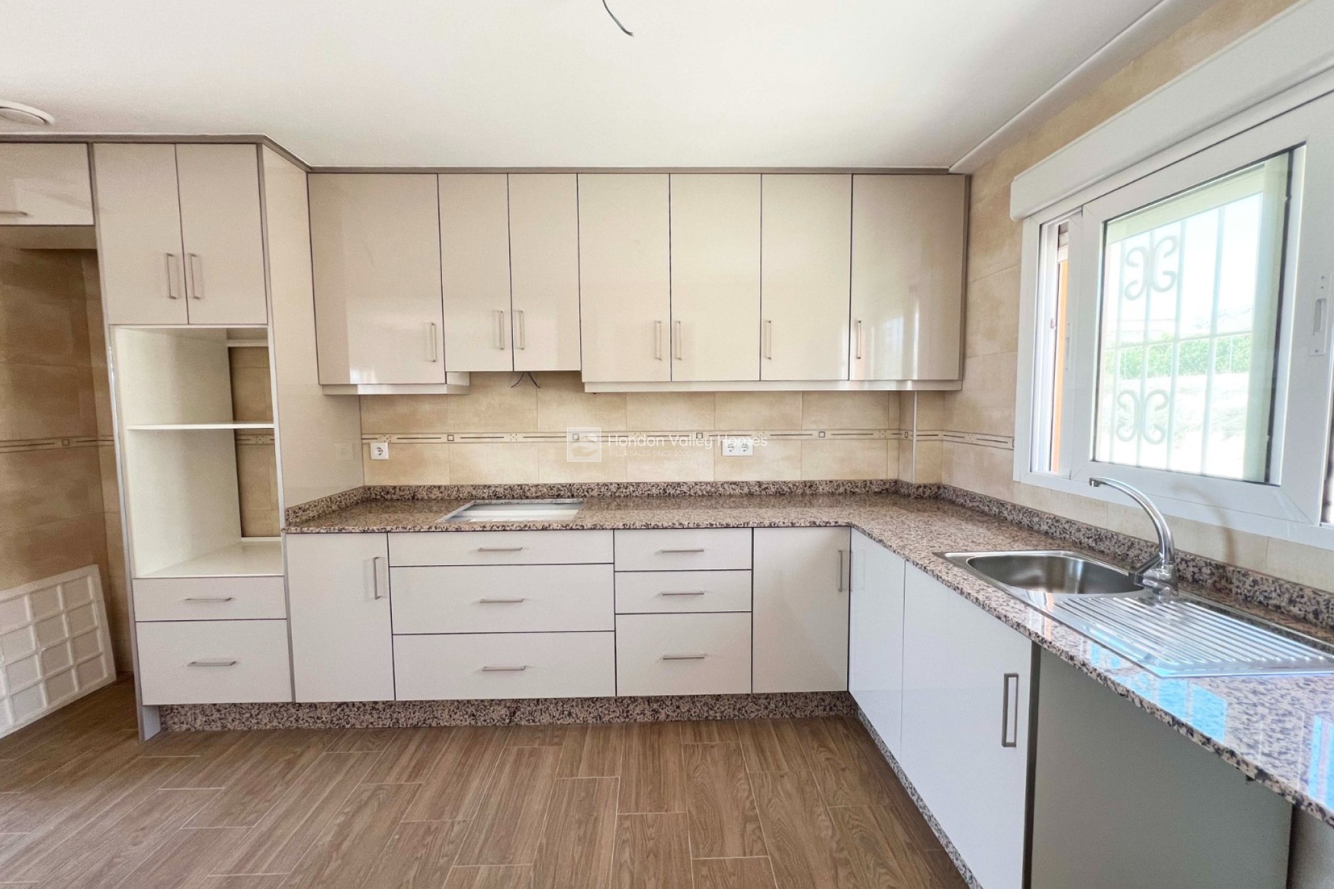 Obra Nueva / En Proyecto - Villa - Macisvenda