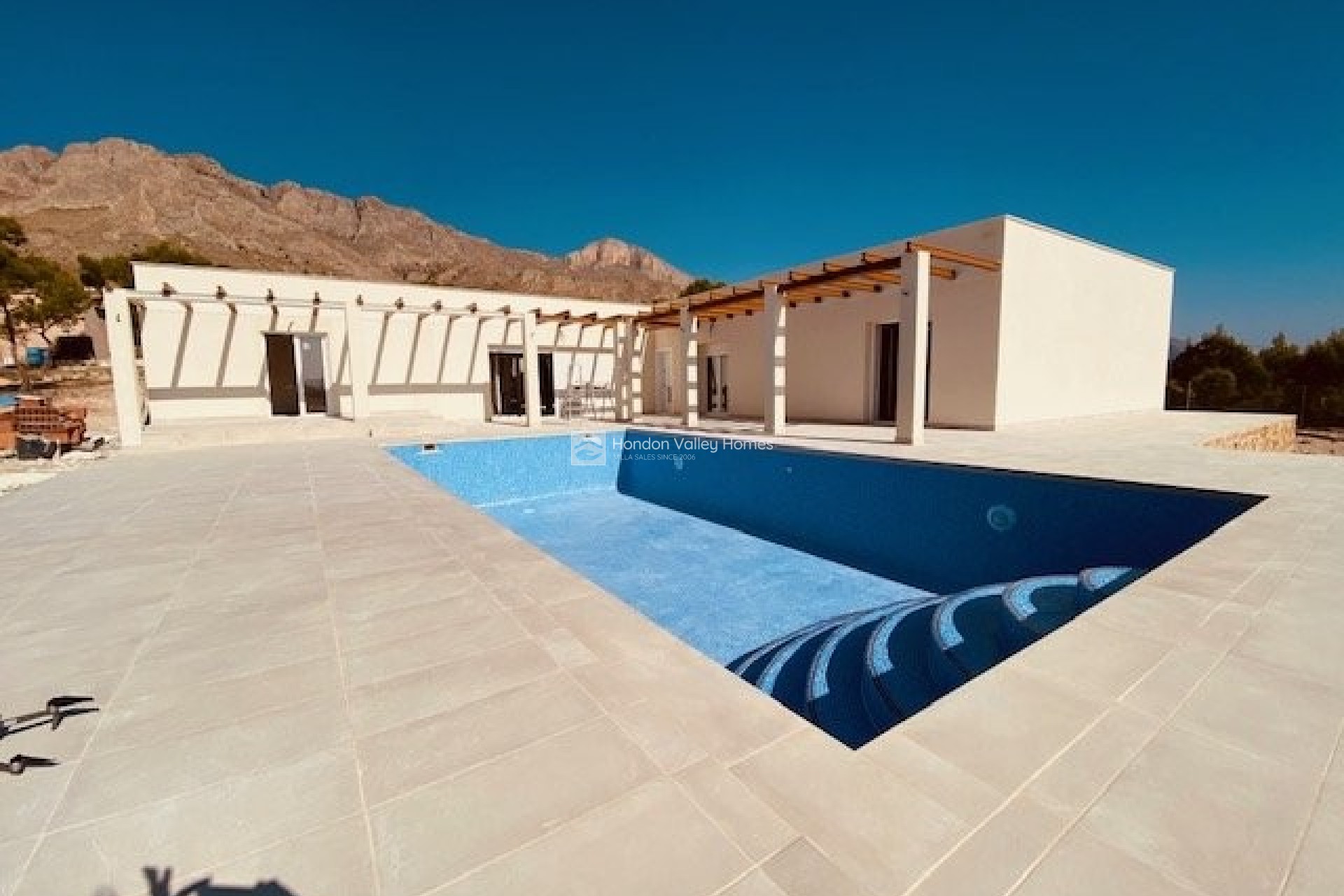 Obra Nueva / En Proyecto - Villa - Macisvenda