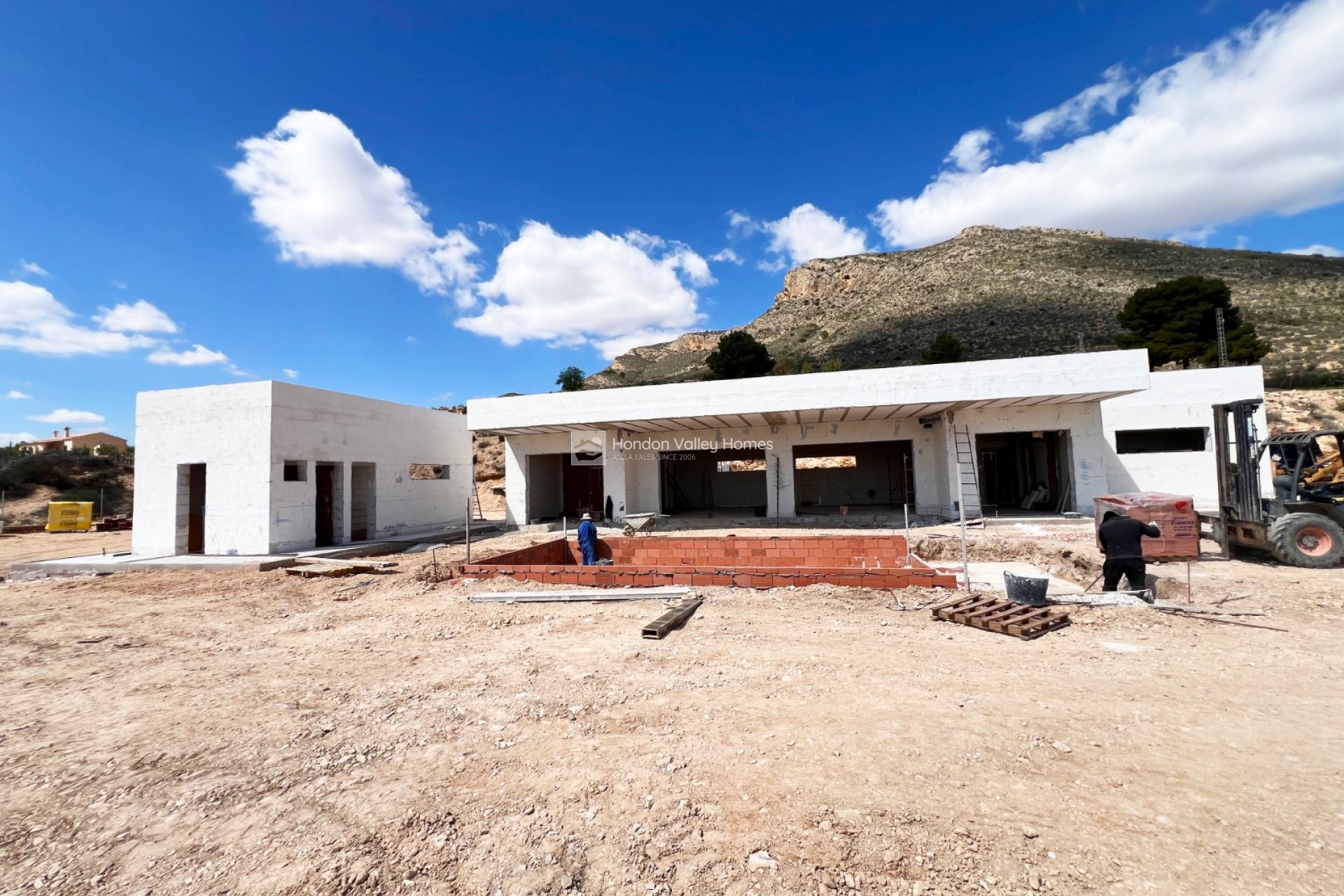 Obra Nueva / En Proyecto - Villa - Novelda