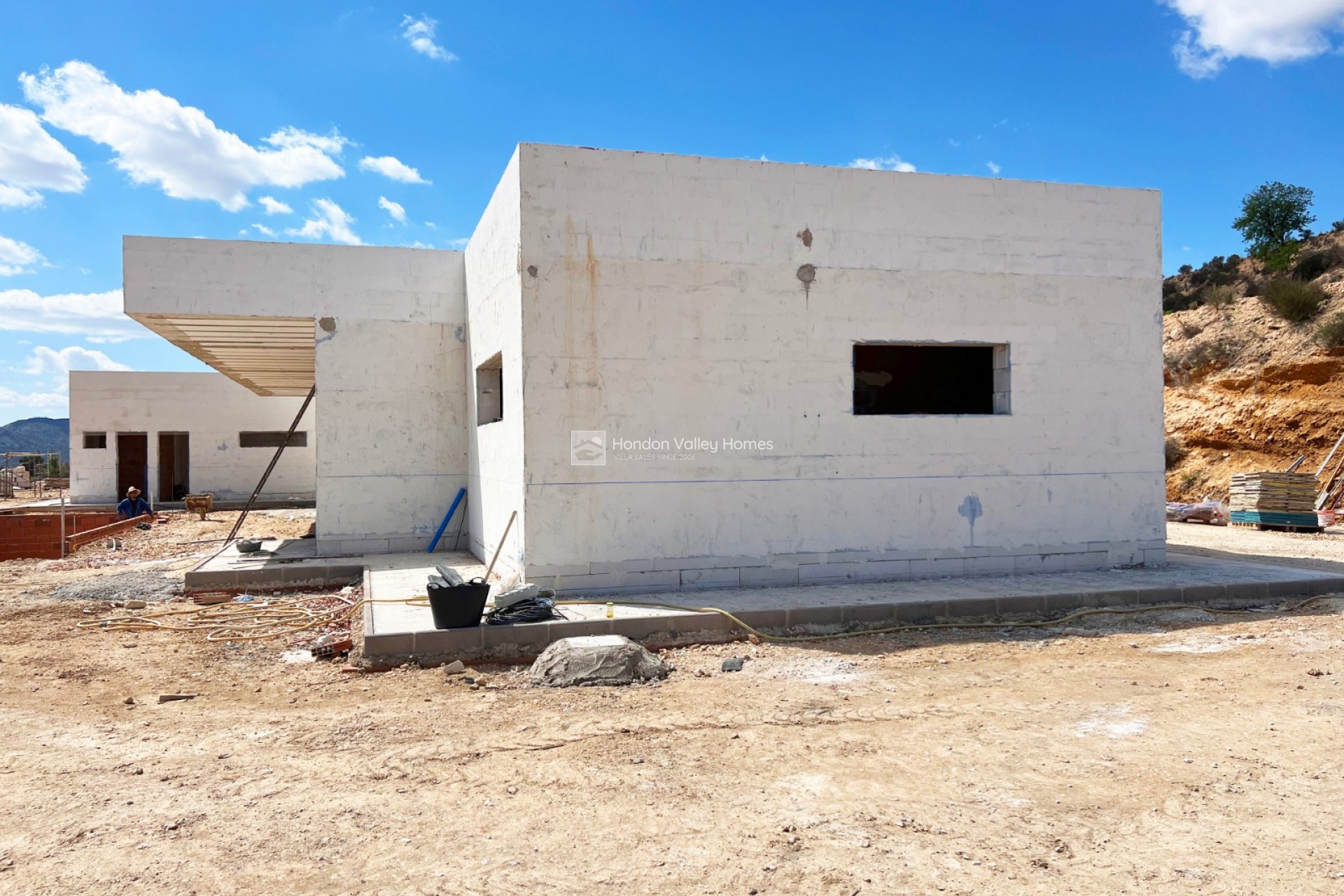 Obra Nueva / En Proyecto - Villa - Novelda