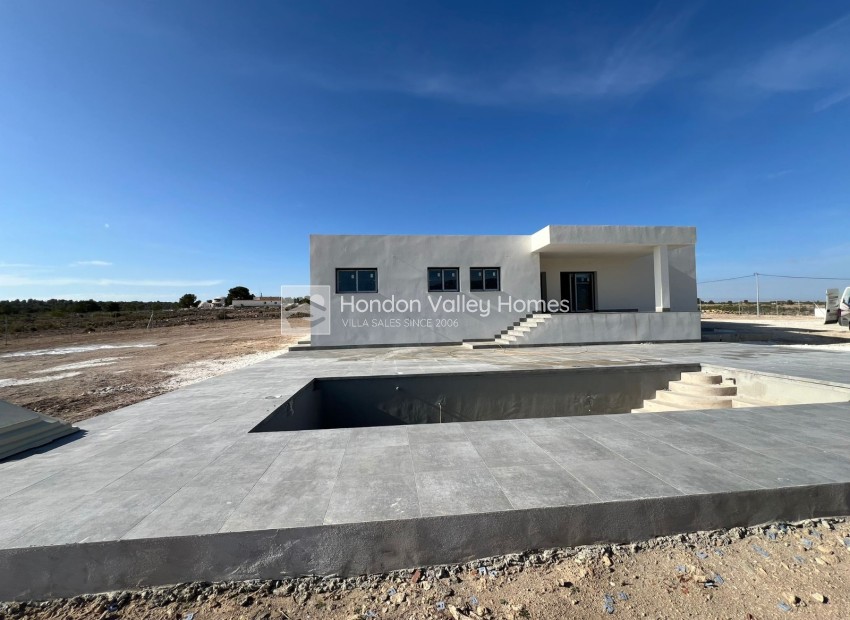 Obra Nueva / En Proyecto - Villa - Pinoso