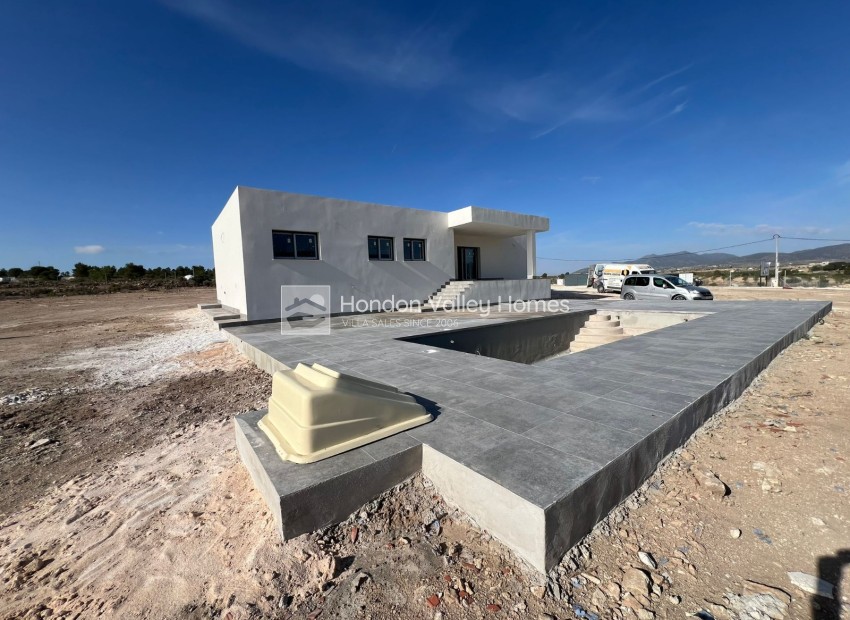 Obra Nueva / En Proyecto - Villa - Pinoso