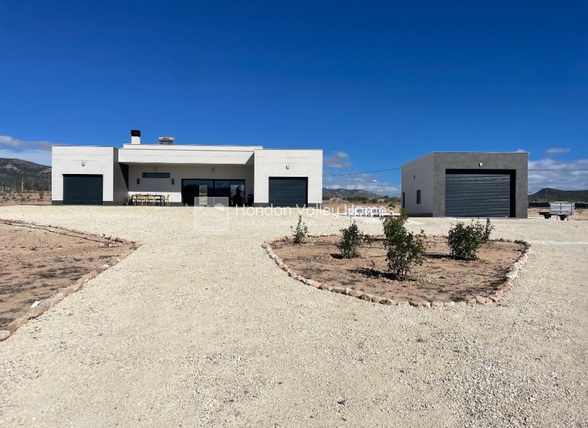 Obra Nueva / En Proyecto - Villa - Pinoso