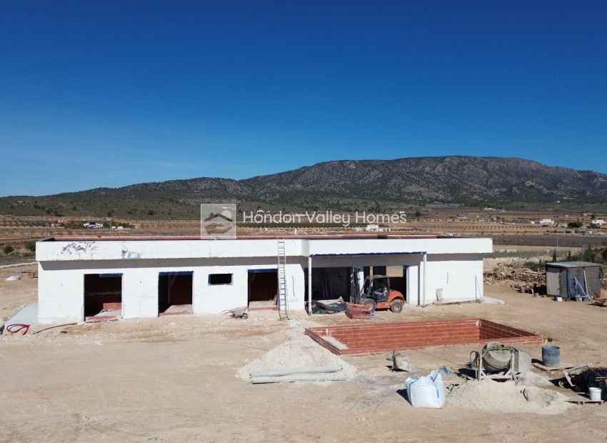 Obra Nueva / En Proyecto - Villa - Pinoso