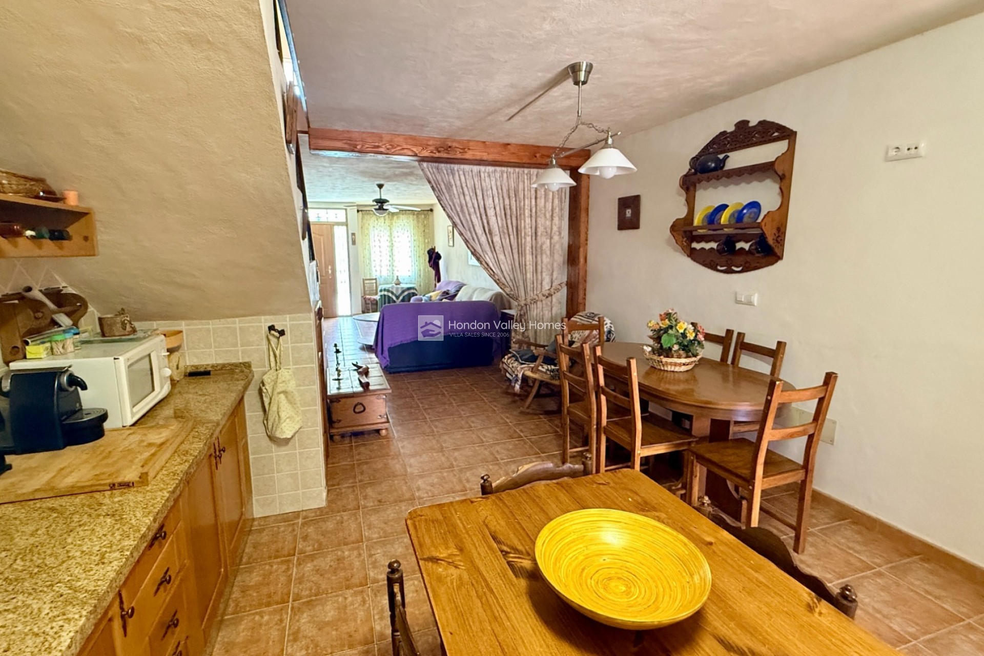 Resale - 2. Town house - El Canton