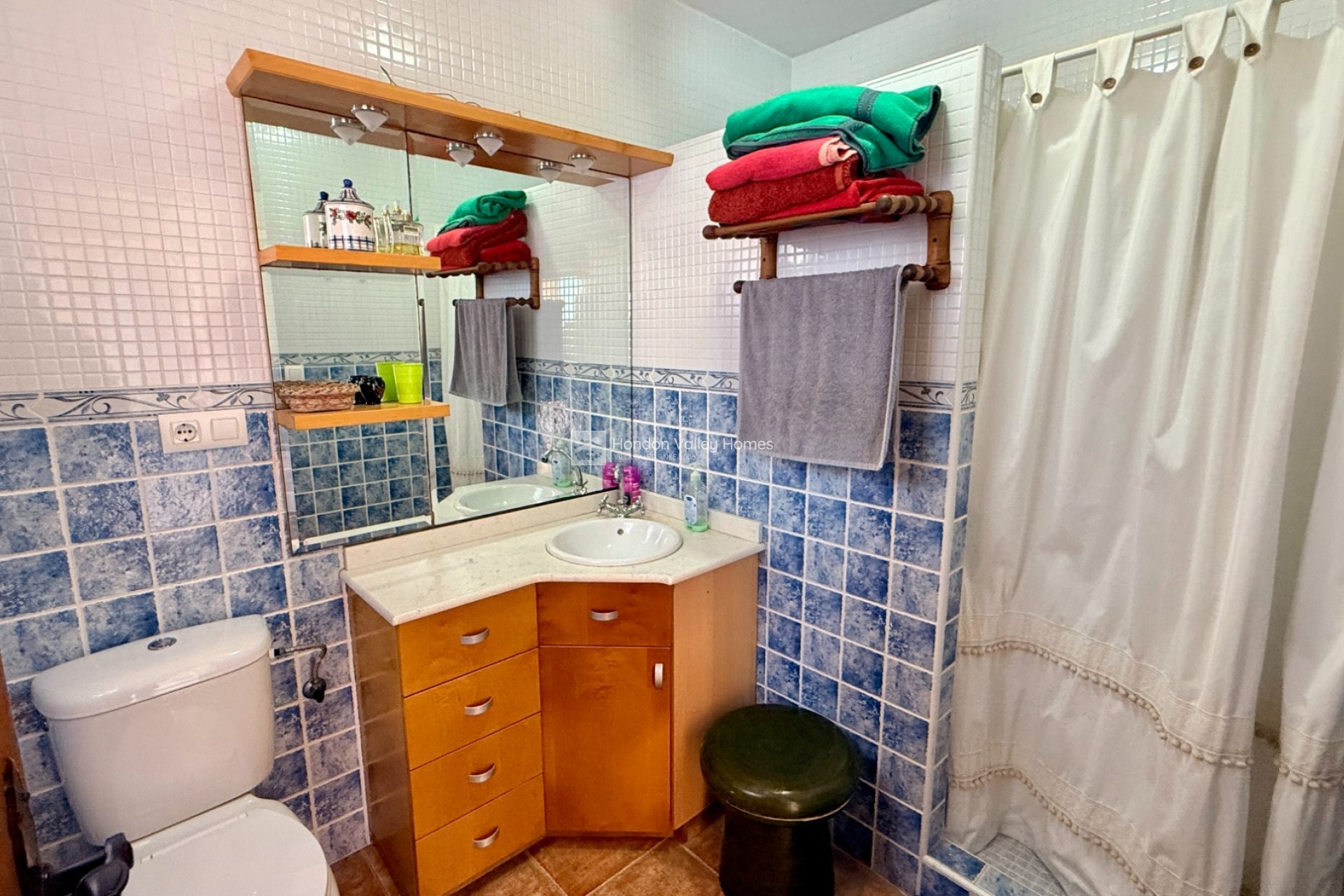 Resale - 2. Town house - El Canton