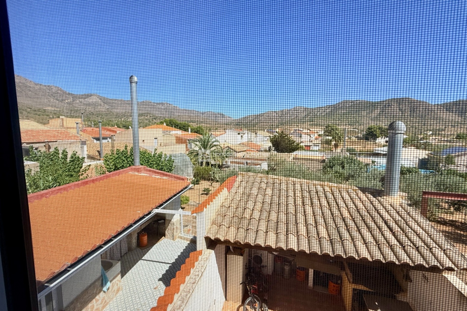 Resale - 2. Town house - El Canton