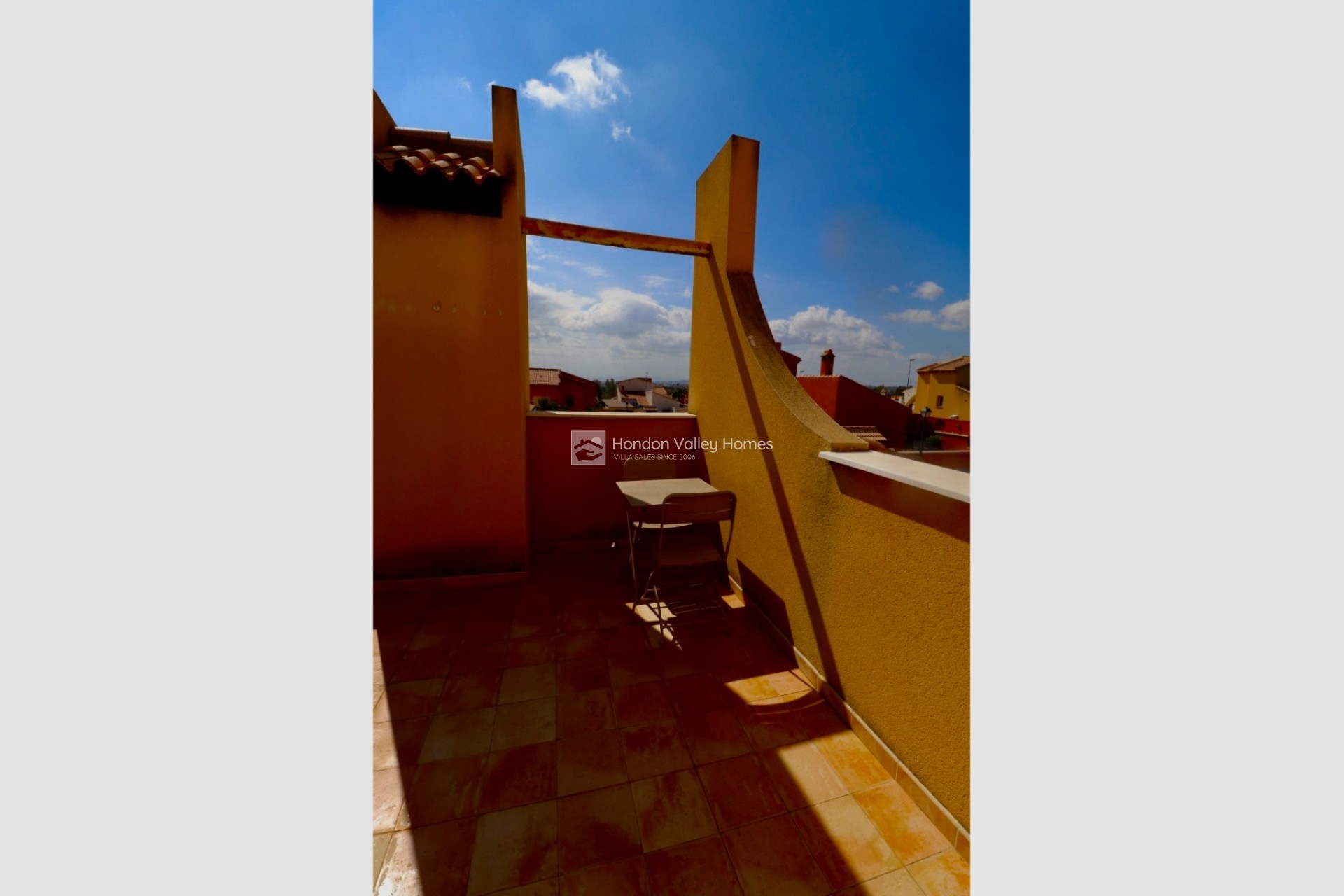 Resale - 4. House - Detached Villa - Fortuna
