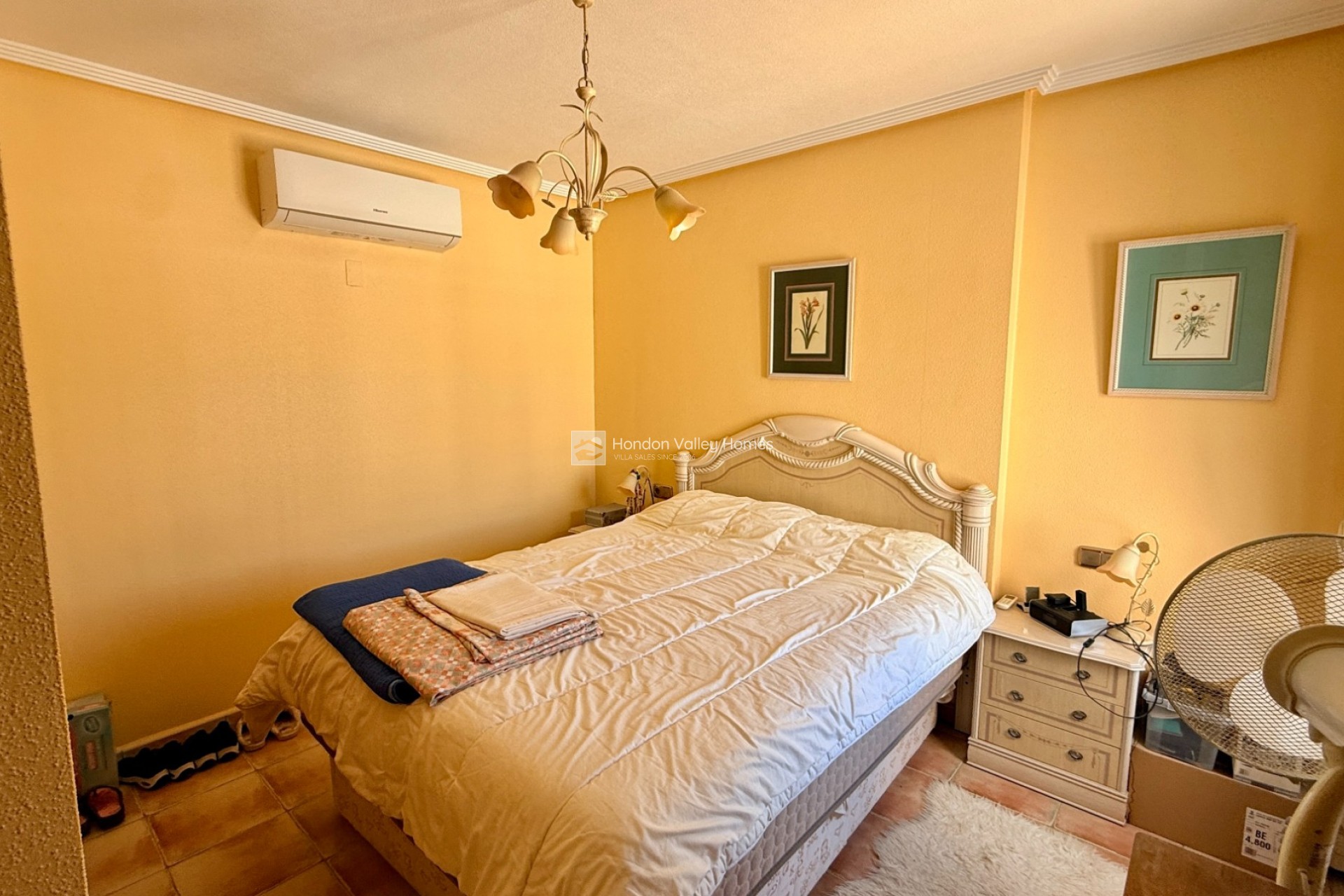 Resale - 4. House - Detached Villa - Hondón de las Nieves