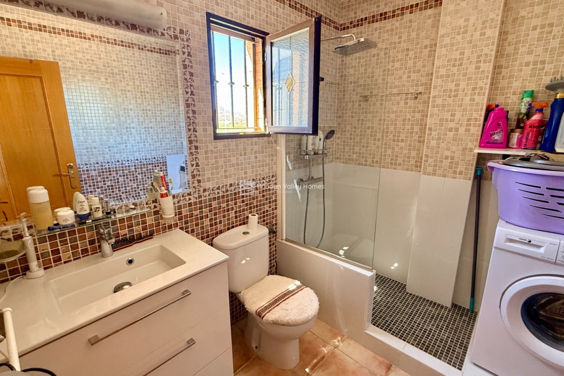 Resale - 4. House - Detached Villa - Hondón de las Nieves