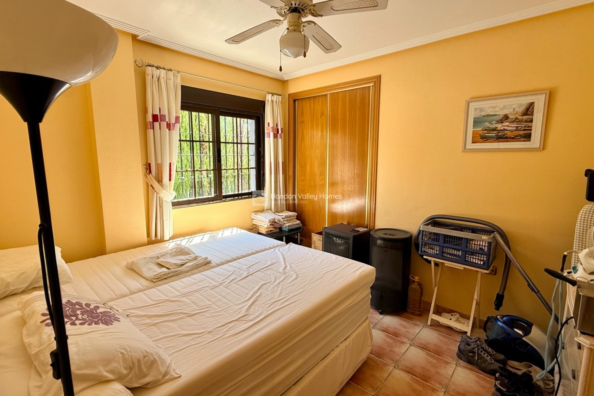 Resale - 4. House - Detached Villa - Hondón de las Nieves