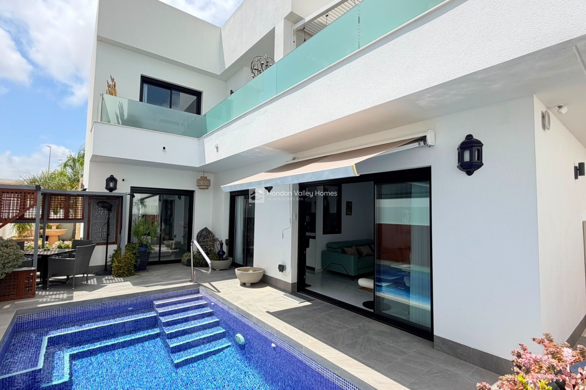 Resale - 4. House - Detached Villa - Los Montesinos - La Herrada