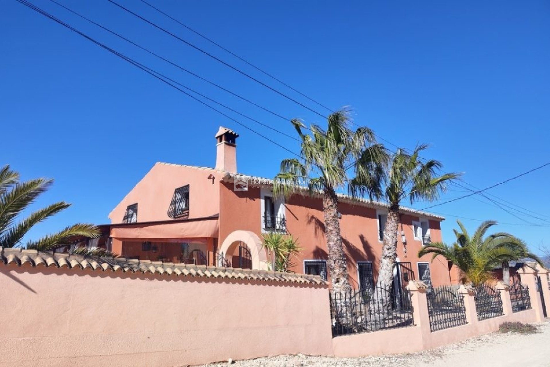 Resale - 5. Finca / Country Property - La Romana