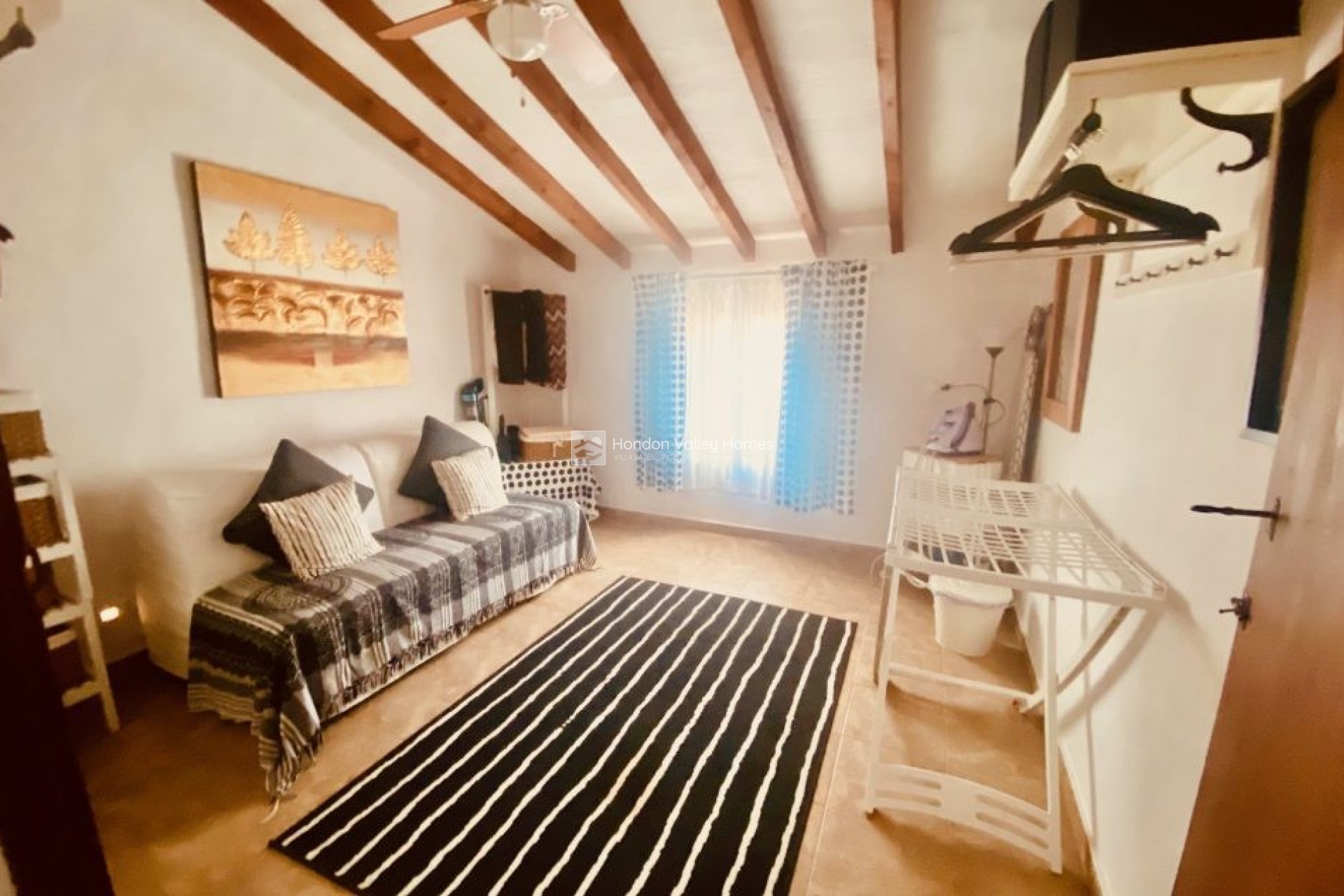 Resale - 5. Finca / Country Property - La Romana