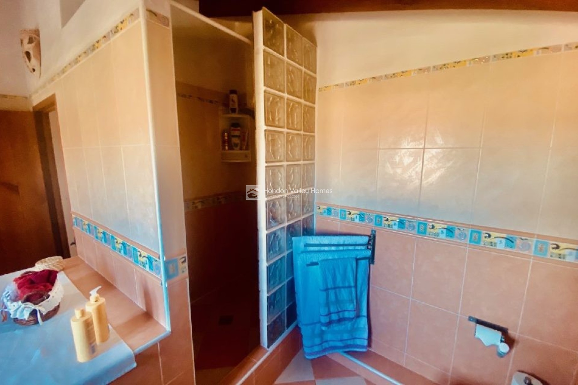 Resale - 5. Finca / Country Property - La Romana