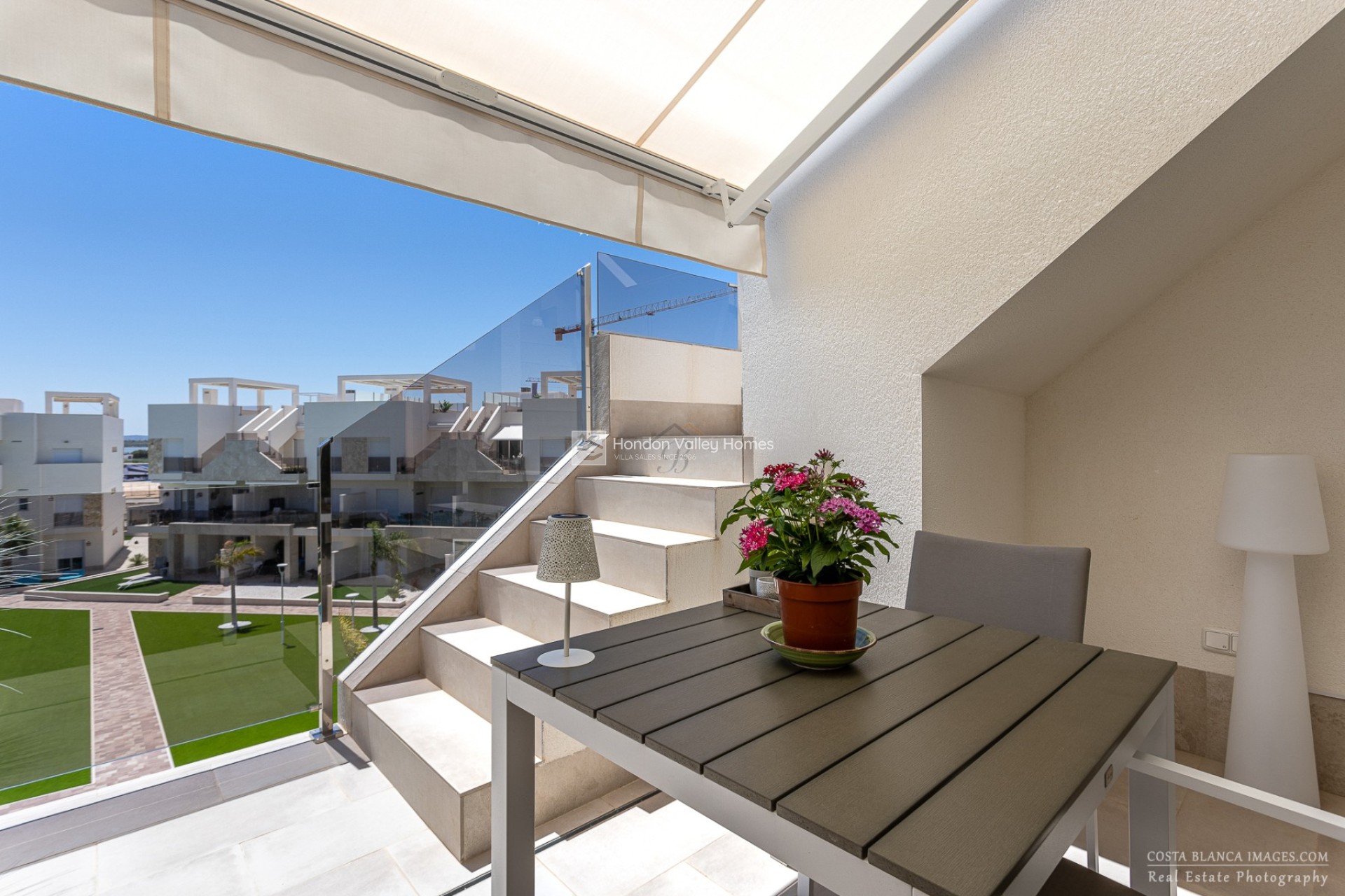 Resale - A. Apartment / flat - Guardamar del Segura - EL RASO