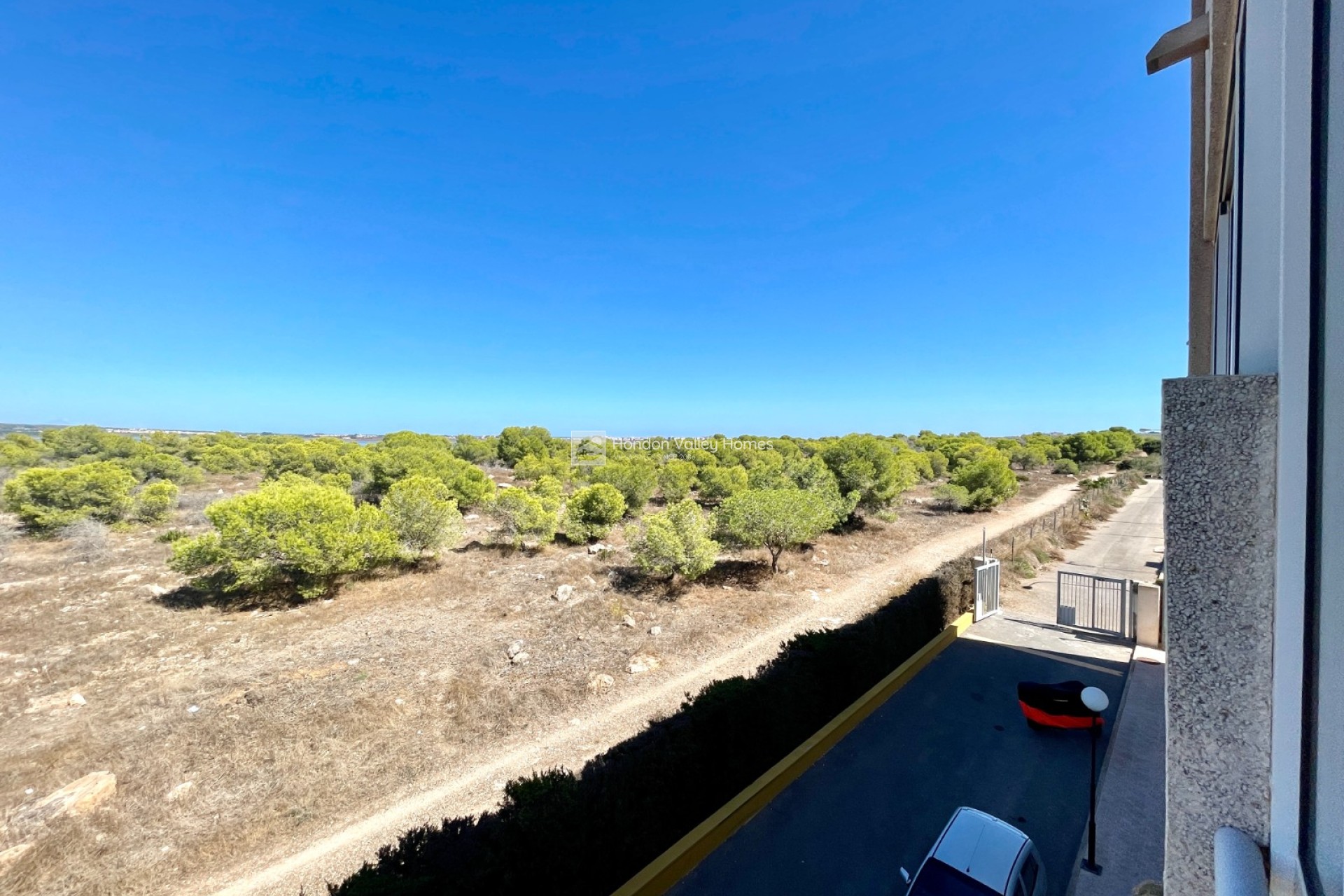 Resale - Apartment - flat - La Siesta